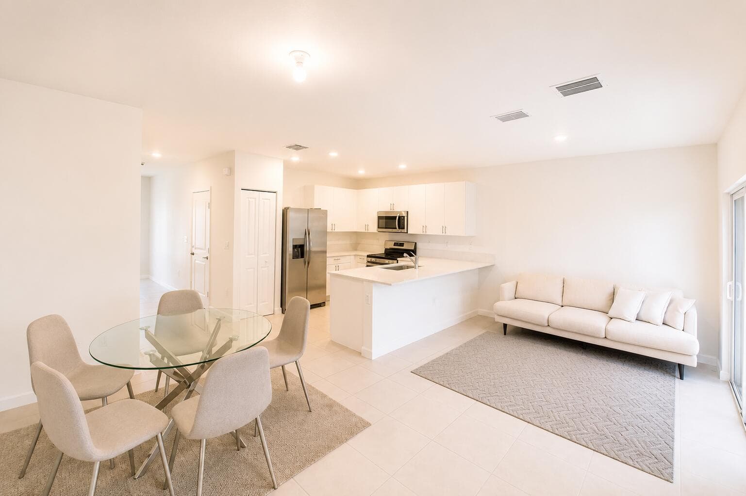 5085 SW 37th Street, West Park, FL 33023 — photo 16 of 35