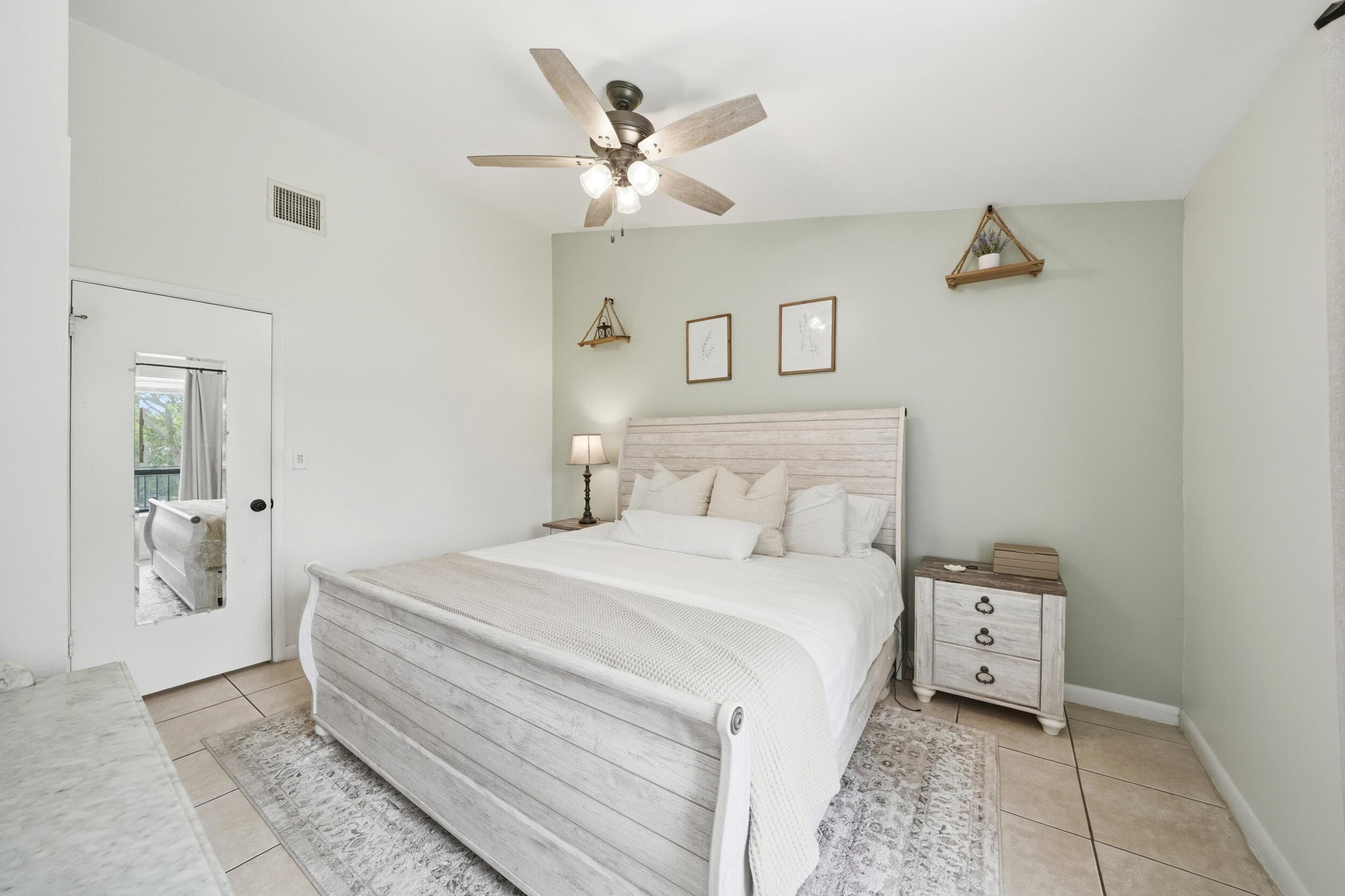 4737 NW 82nd Avenue 1207, Lauderhill, FL 33351 — photo 4 of 37