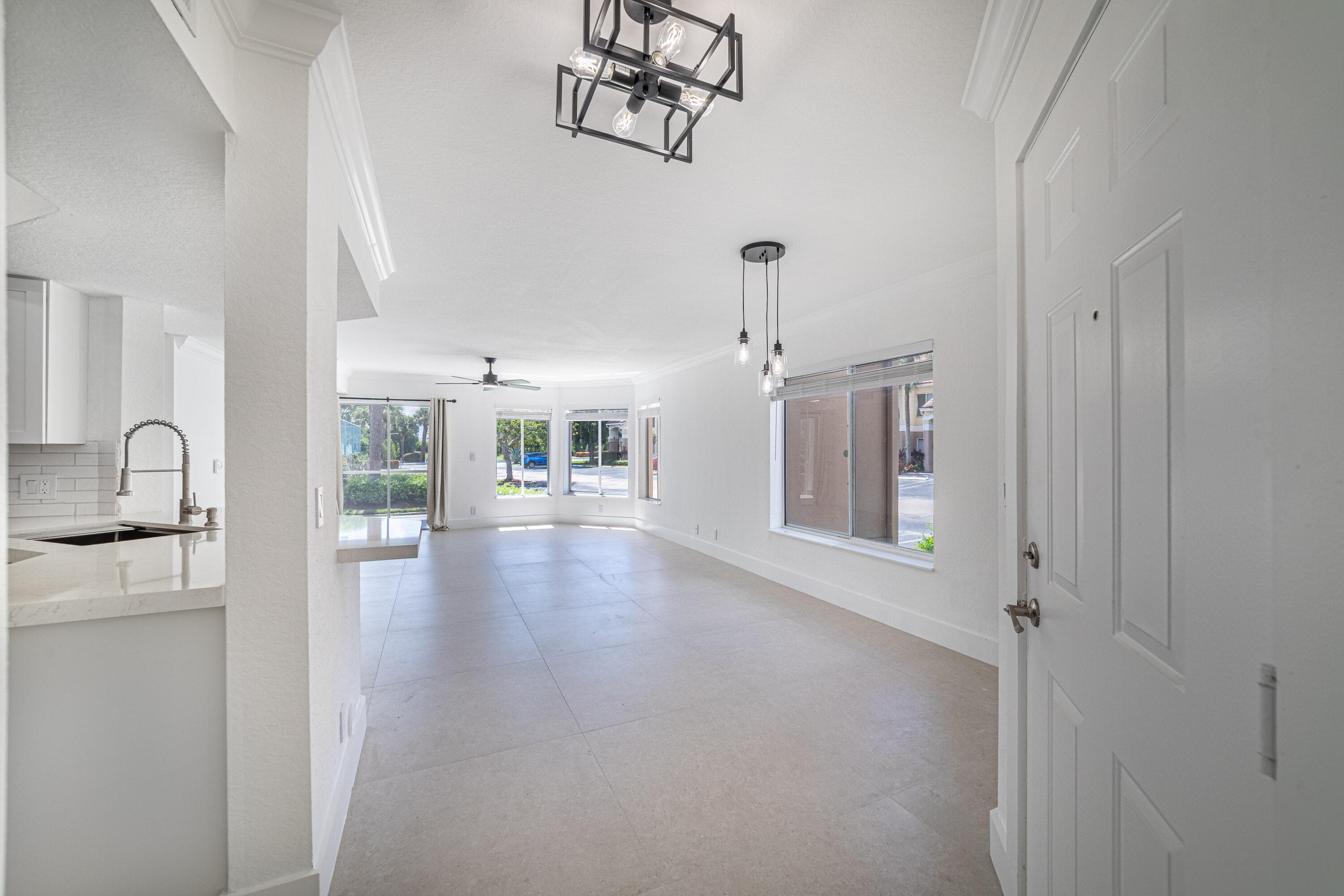 815 W Boynton Beach Boulevard 12-106, Boynton Beach, FL 33426 — photo 9 of 44