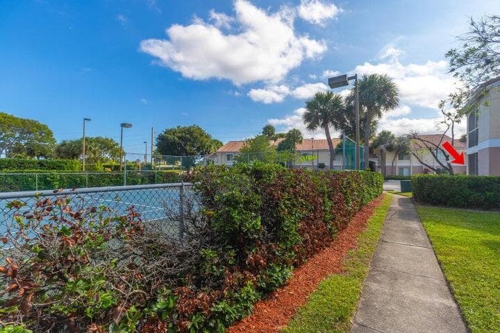815 W Boynton Beach Boulevard 12-106, Boynton Beach, FL 33426 — photo 30 of 44