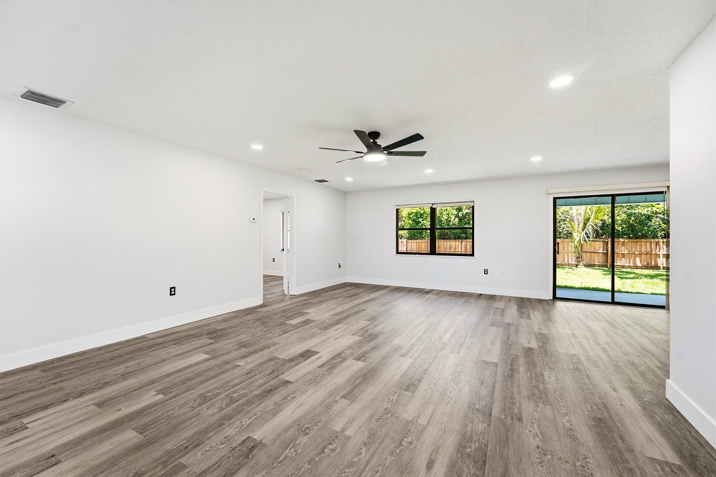 6007 Fort Pierce Boulevard, Fort Pierce, FL 34951 — photo 4 of 39