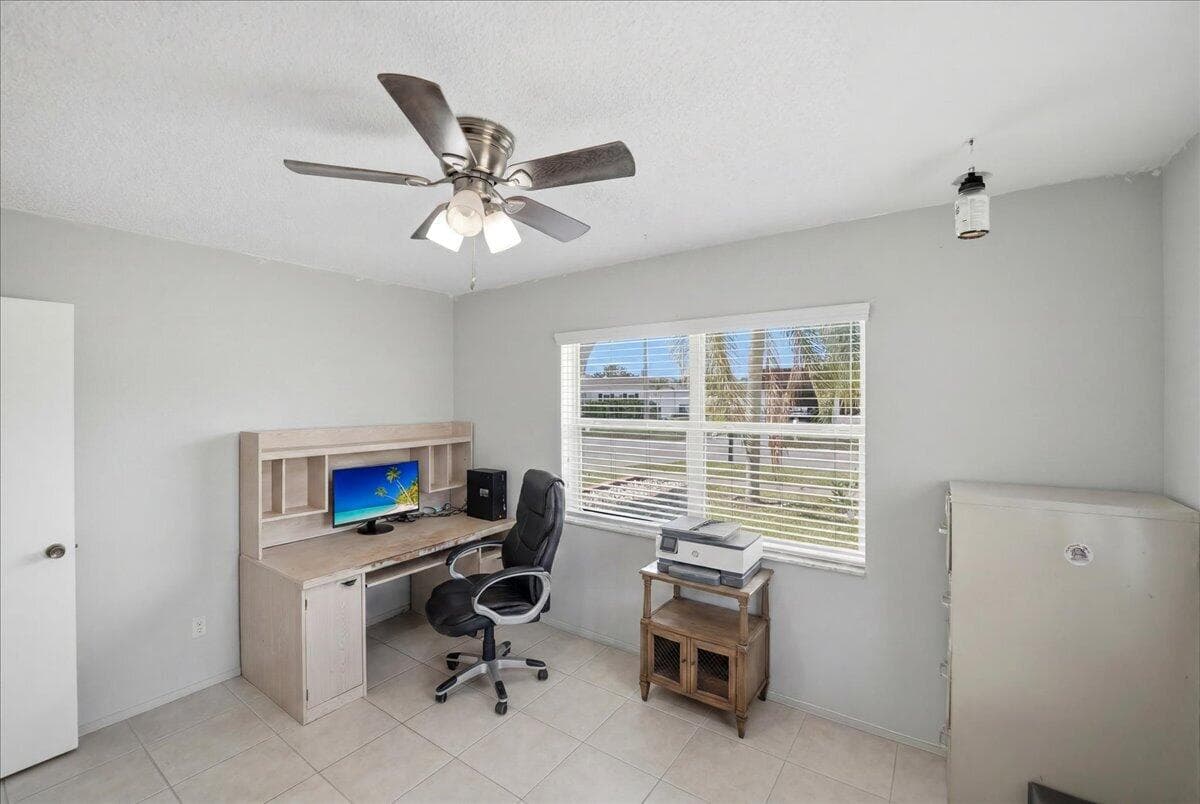107 SE Selva Court, Port St. Lucie, FL 34983 — photo 15 of 25