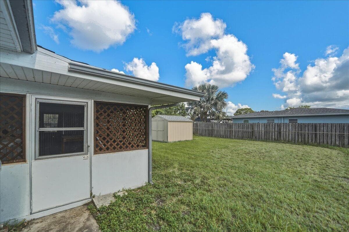 107 SE Selva Court, Port St. Lucie, FL 34983 — photo 18 of 25