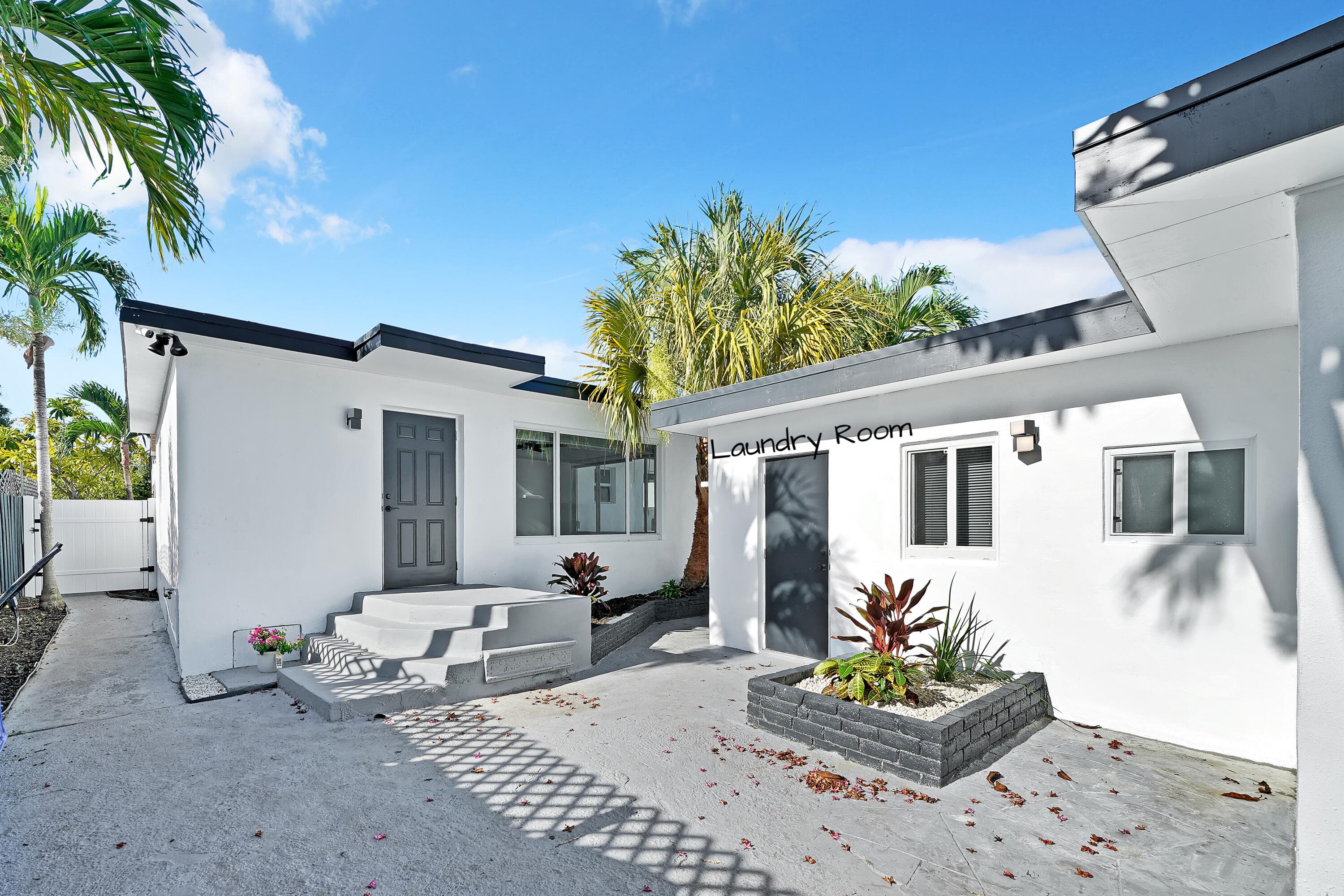 1108 NE 16th Street, Fort Lauderdale, FL 33304 — photo 30 of 37