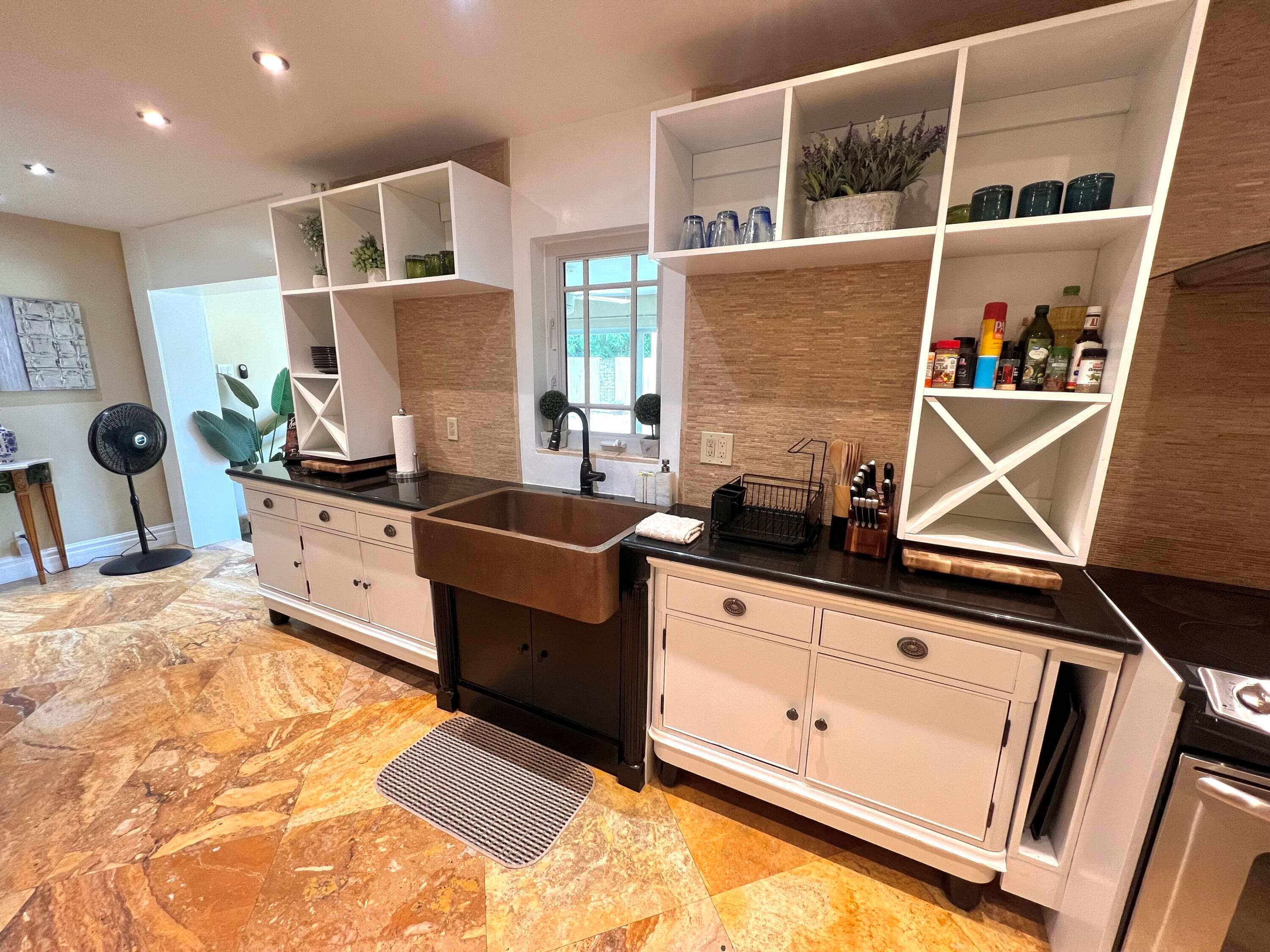 902 S Swinton Avenue, Delray Beach, FL 33444 — photo 10 of 35