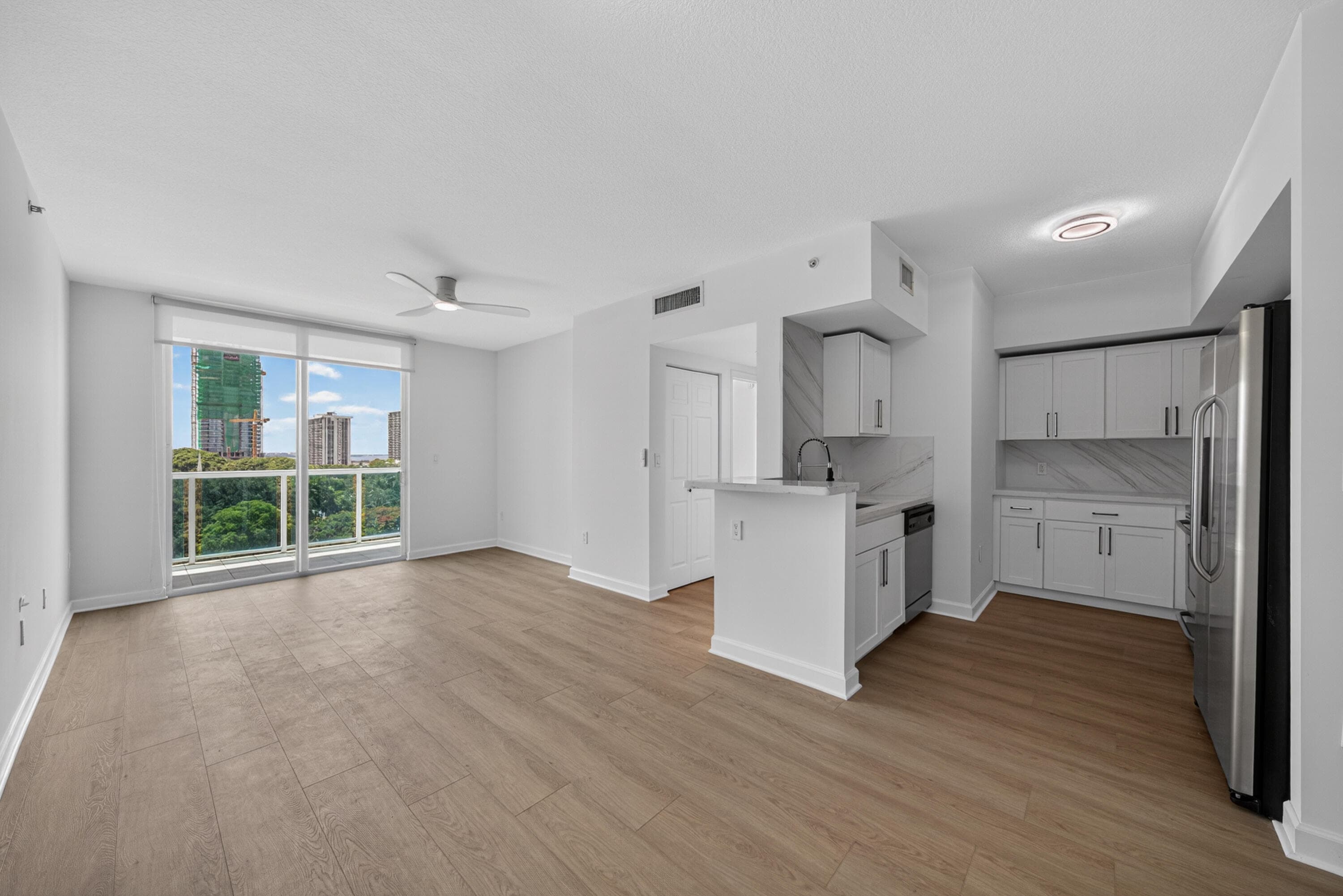 1723 SW 2nd Avenue 909, Miami, FL 33129 — photo 6 of 53
