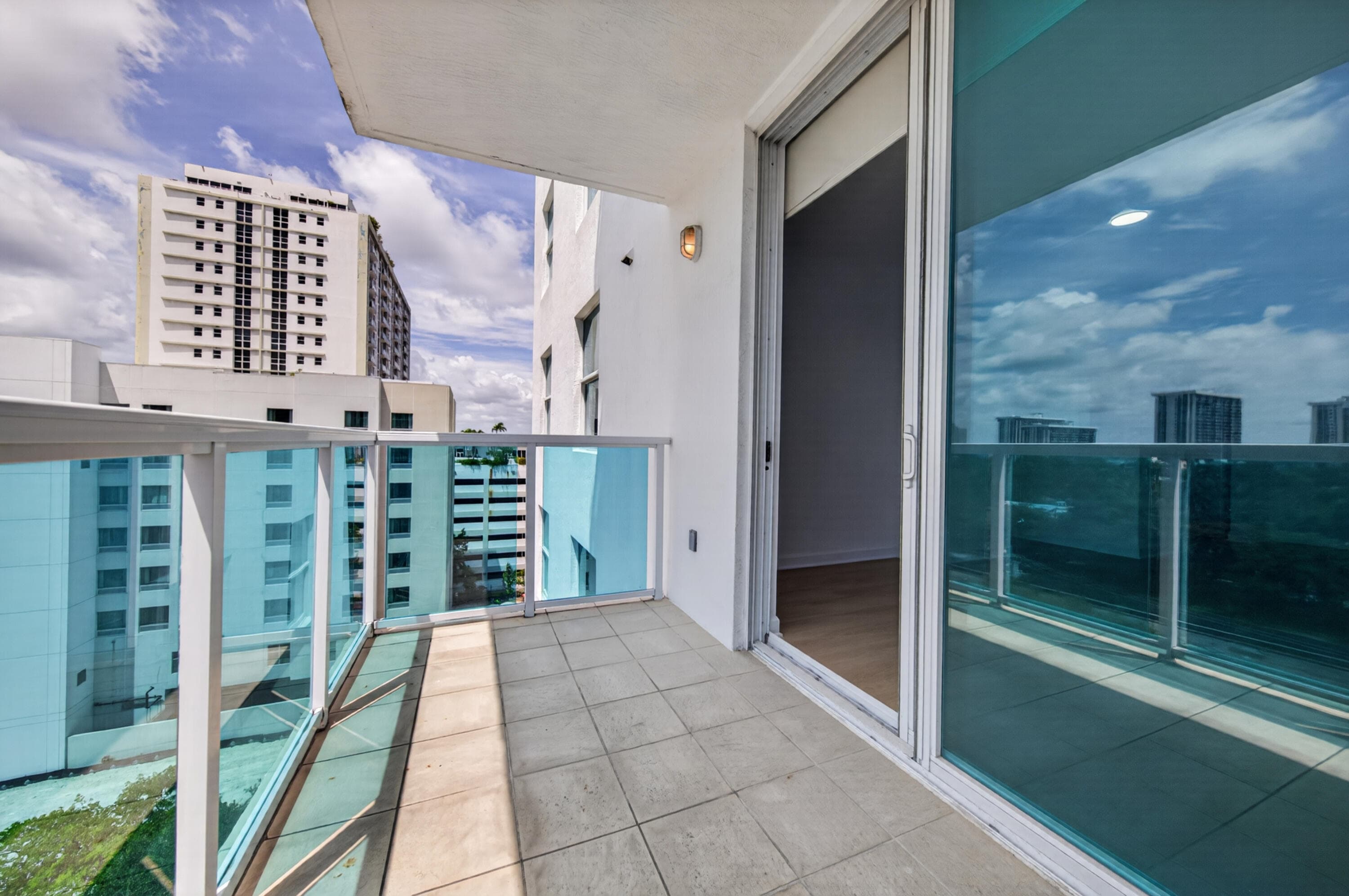1723 SW 2nd Avenue 909, Miami, FL 33129 — photo 10 of 53