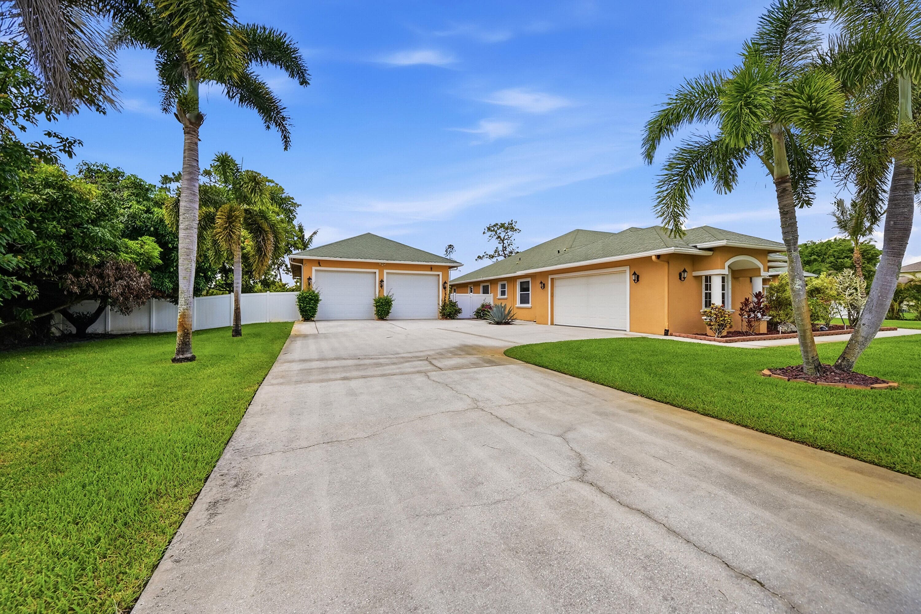 14310 N 85th Rd Road N, The Acreage, FL 33470 — photo 6 of 61