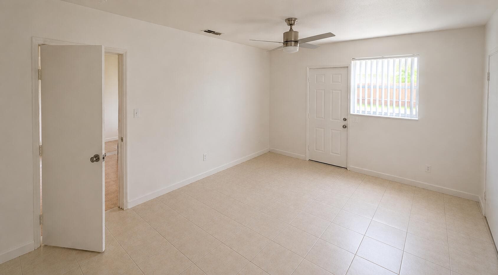 2311 N 58th Avenue, Hollywood, FL 33021 — photo 9 of 17