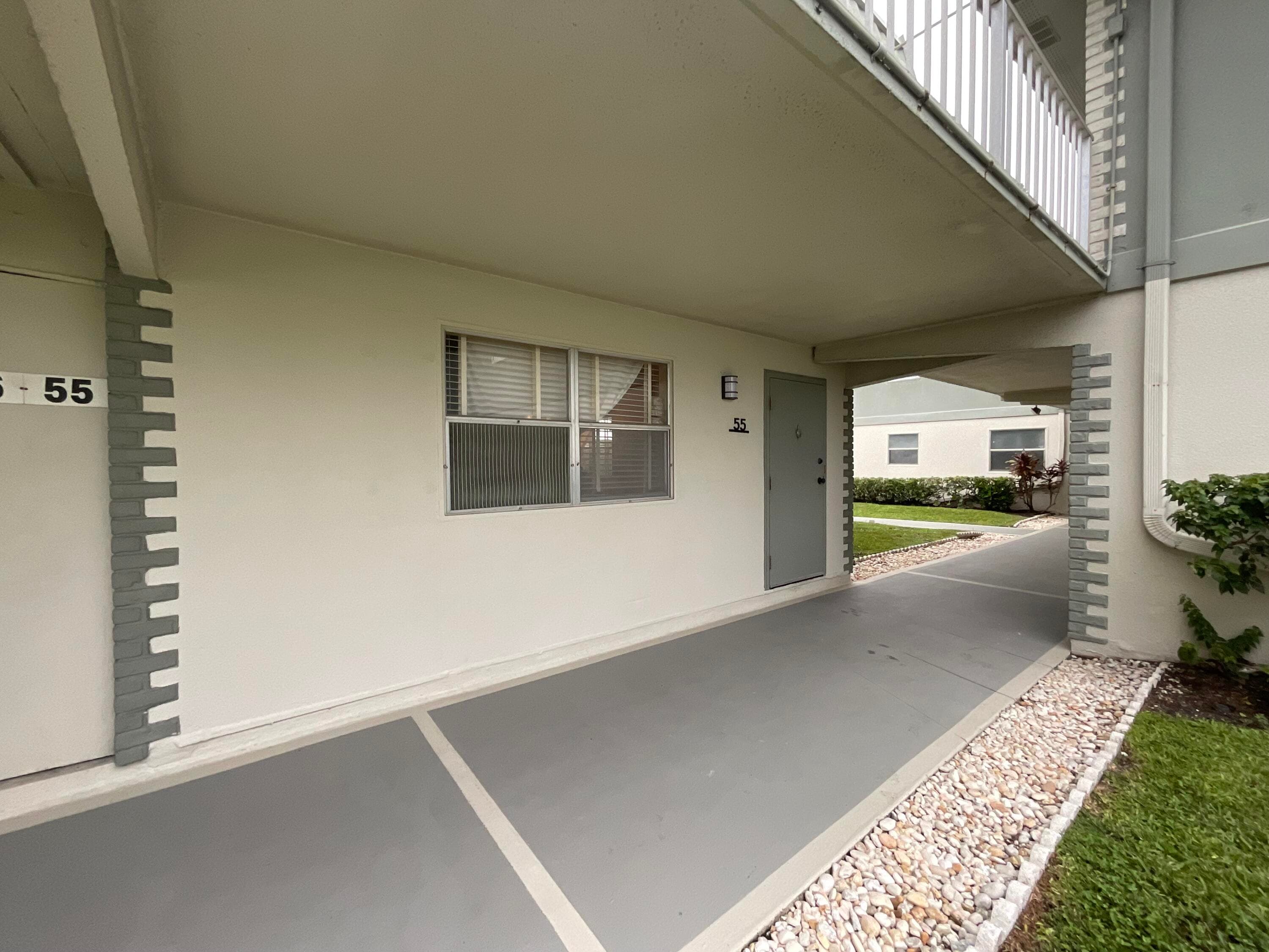 679 Saxony Way, Delray Beach, FL 33446 — photo 4 of 15