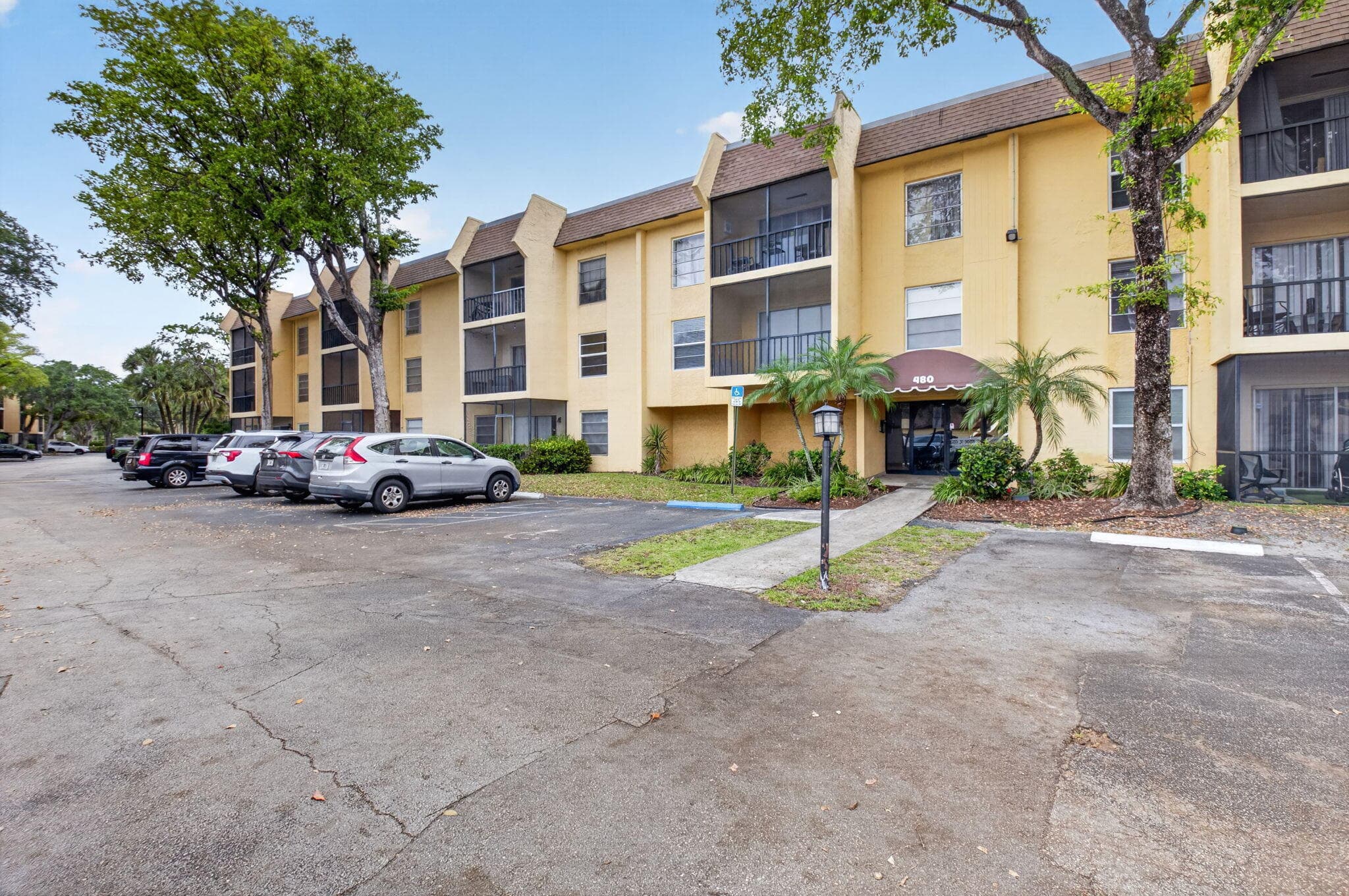 480 NW 20th Street 205, Boca Raton, FL 33431 — photo 1 of 24