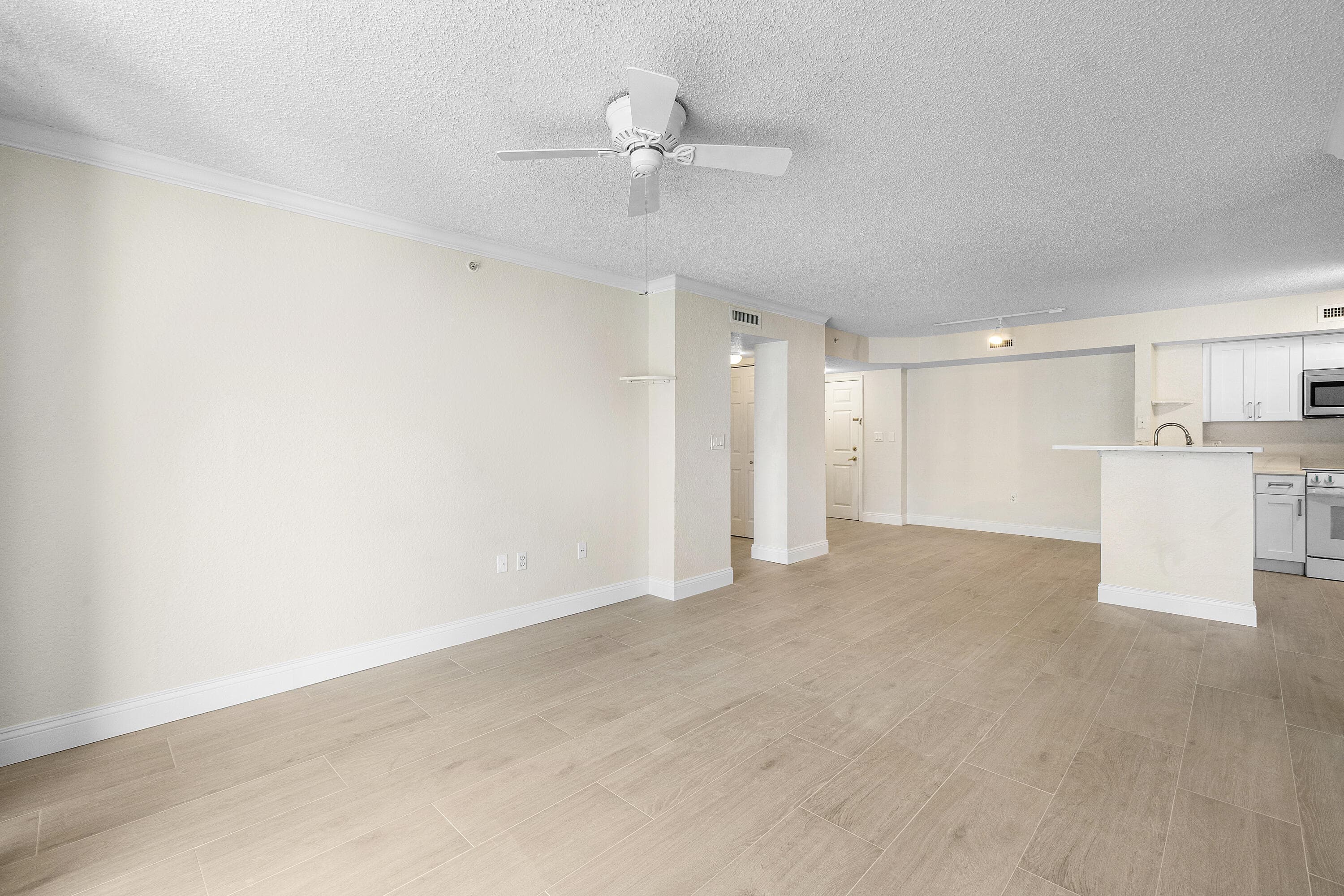 1801 N Flagler Drive 835, West Palm Beach, FL 33407 — photo 13 of 34