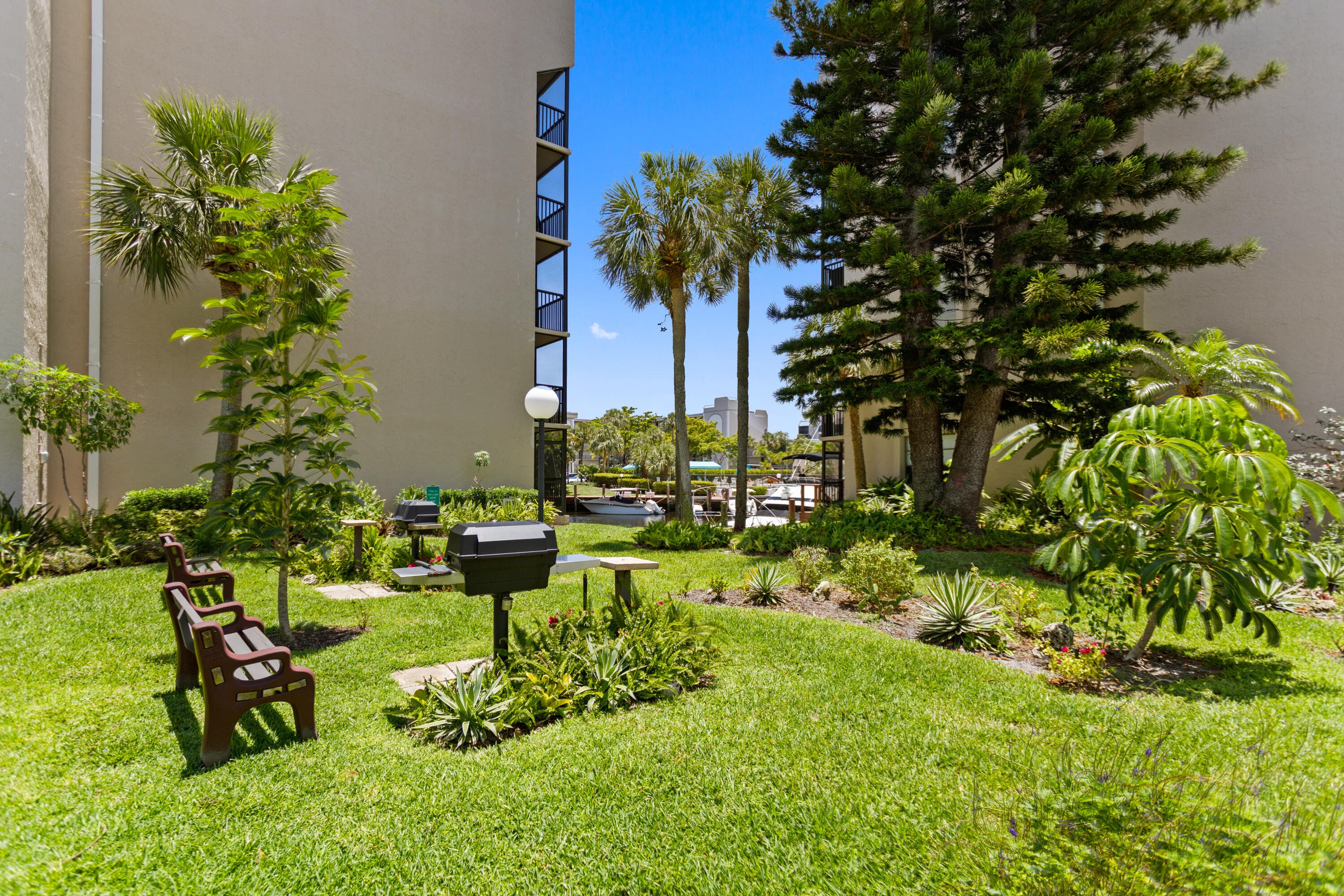 27 Royal Palm Way 503, Boca Raton, FL 33432 — photo 37 of 37