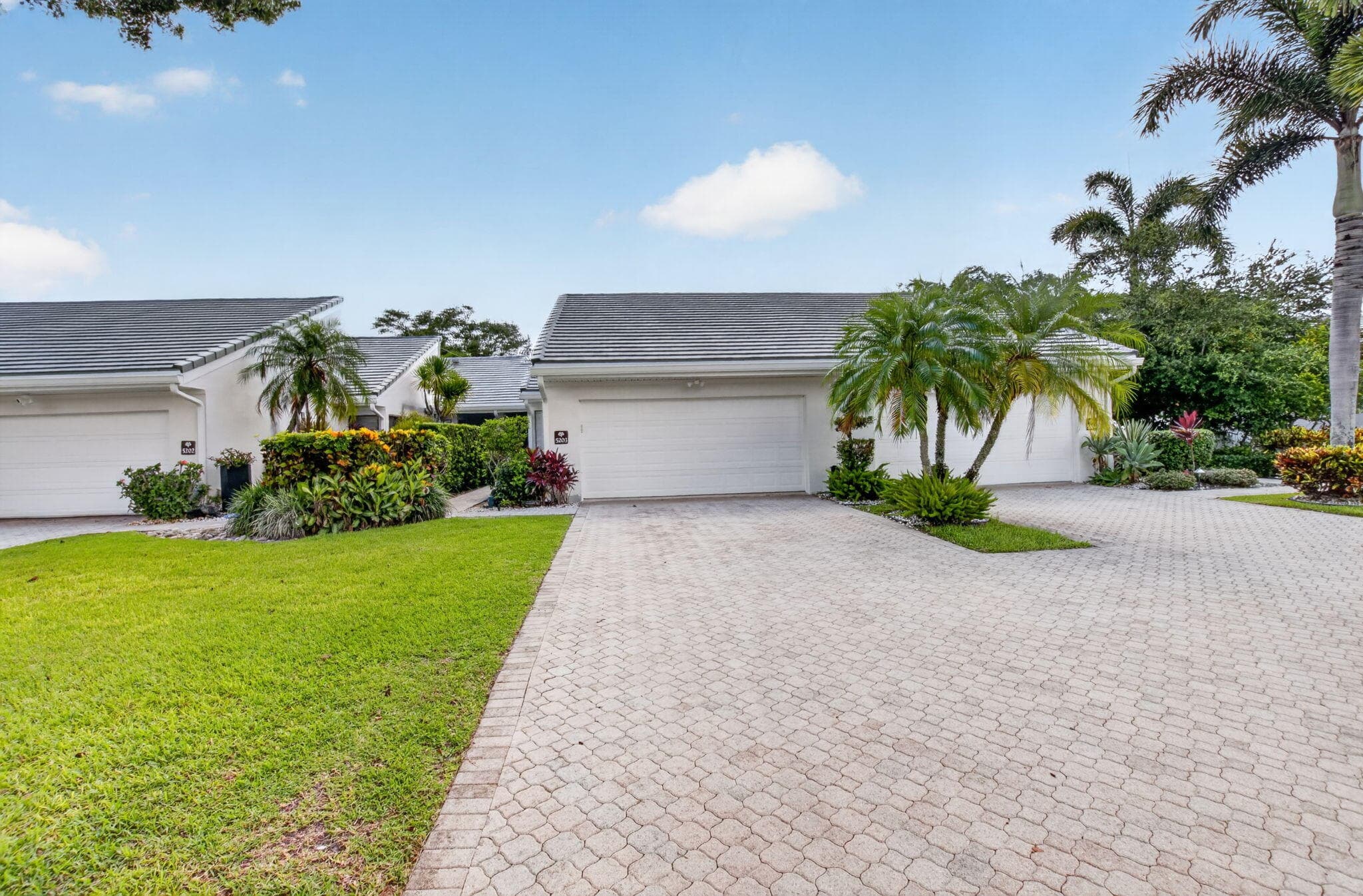 19950 Sawgrass Lane 5203, Boca Raton, FL 33434 — photo 1 of 89