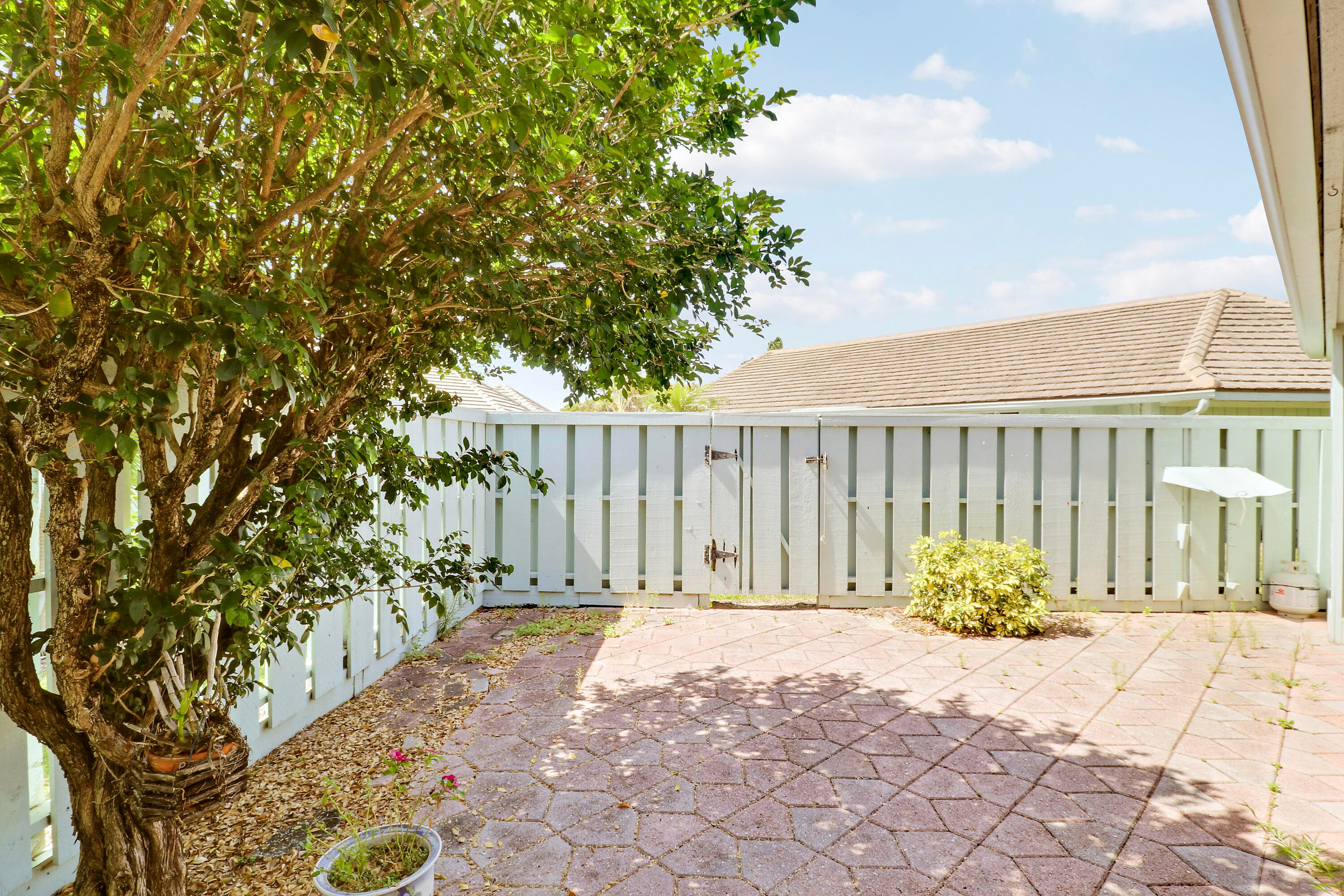 1127 E Seminole Avenue 15b, Jupiter, FL 33477 — photo 24 of 37