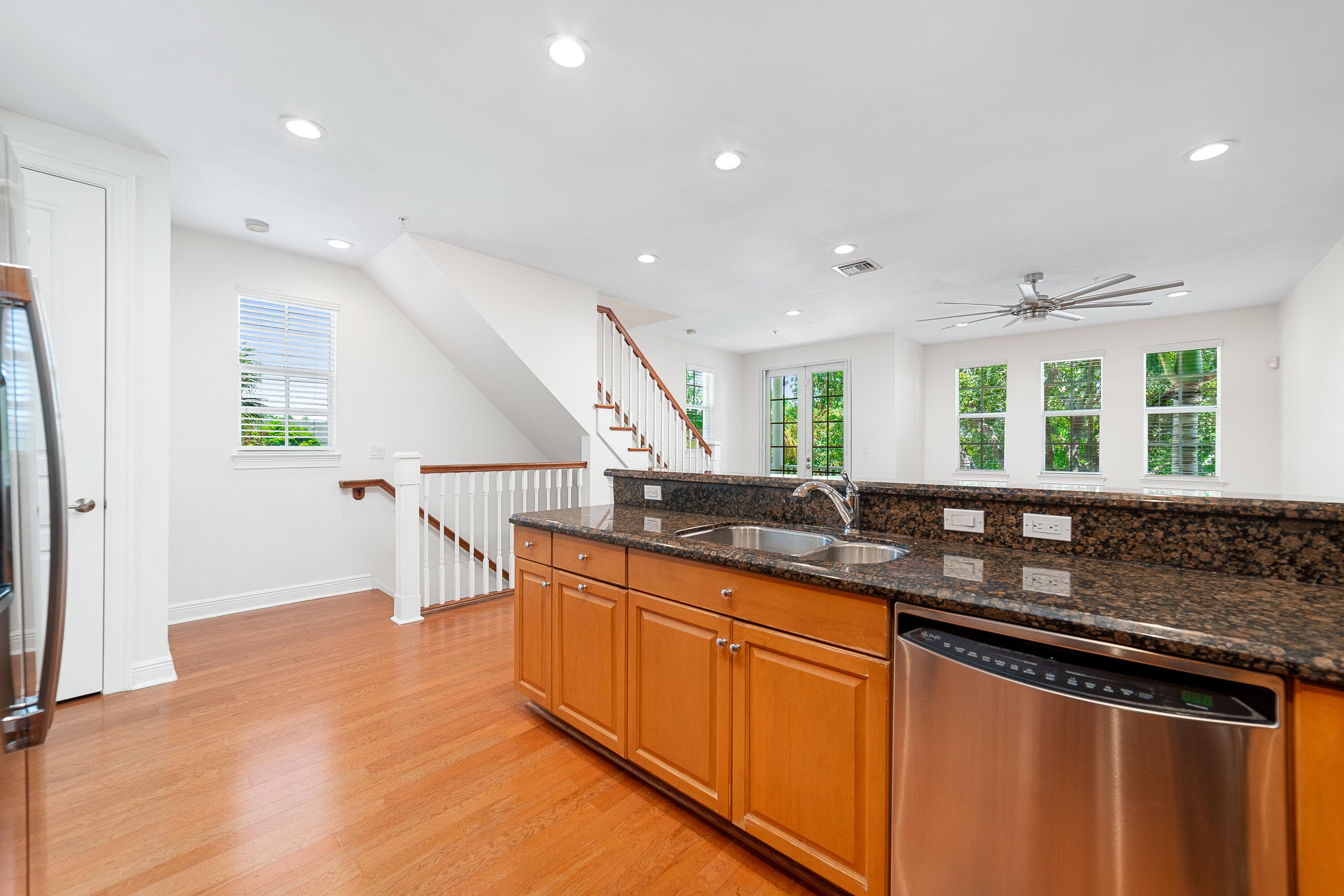 1002 E Heritage Club Circle, Delray Beach, FL 33483 — photo 12 of 55