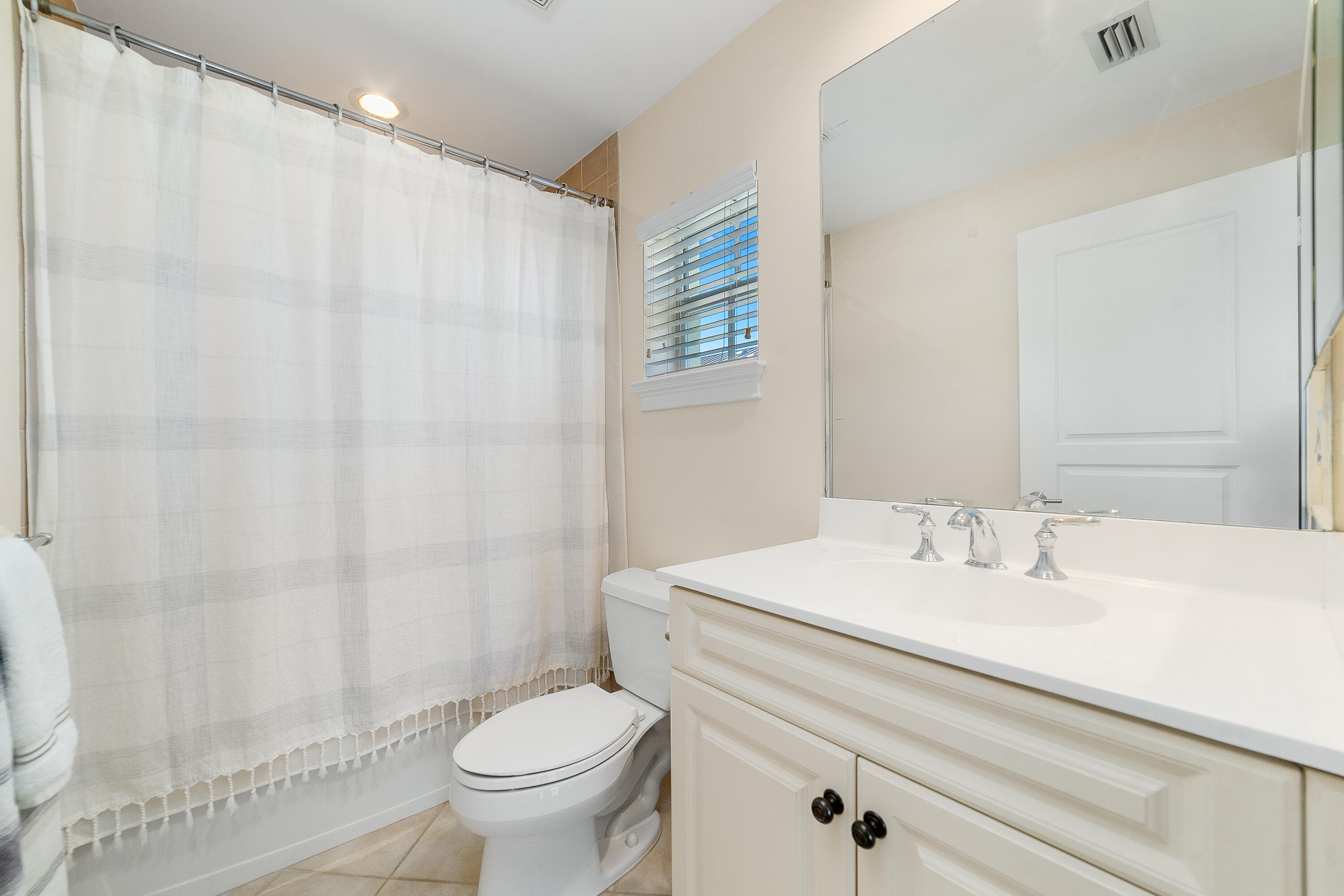 1002 E Heritage Club Circle, Delray Beach, FL 33483 — photo 34 of 55
