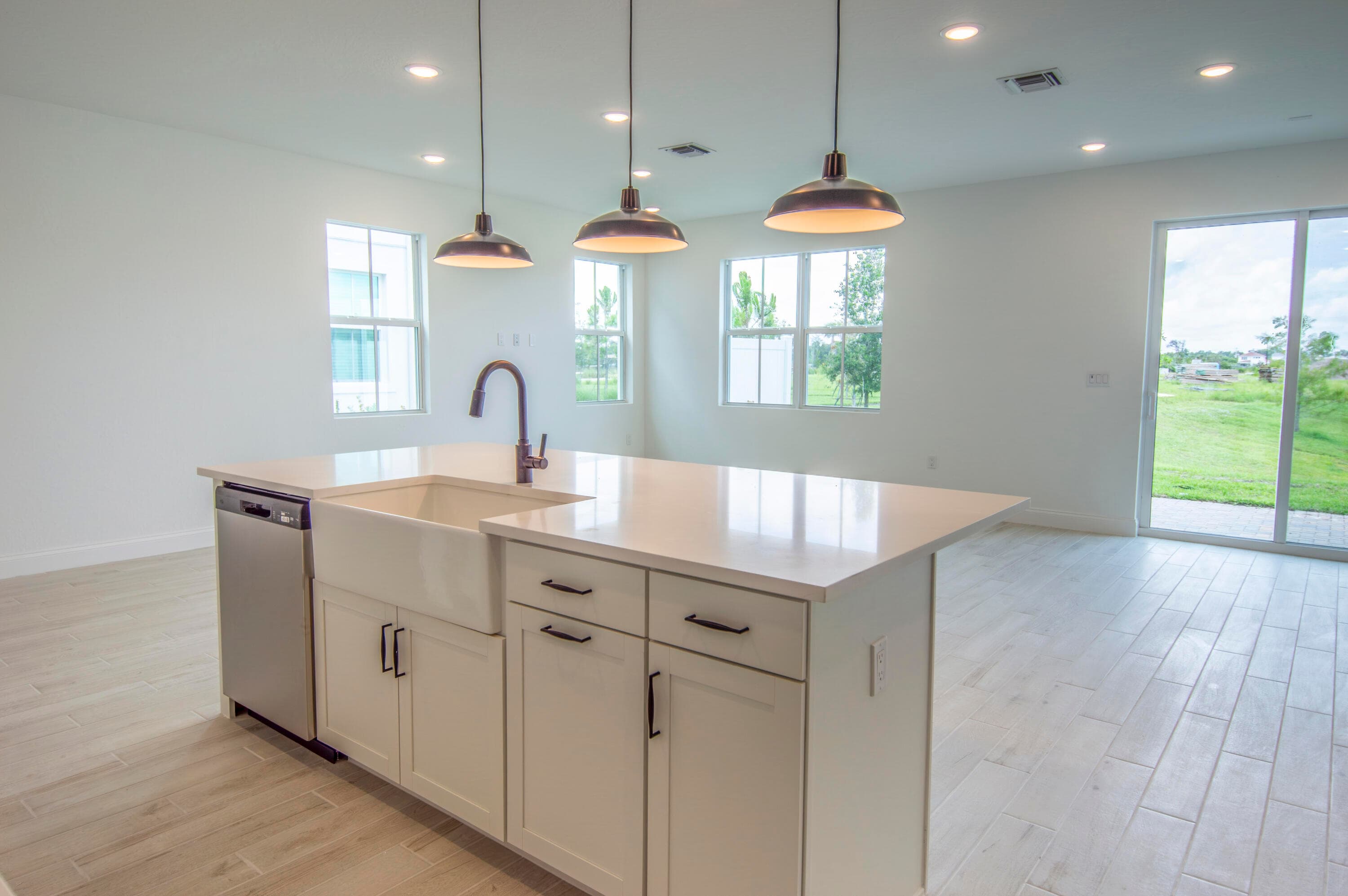 171 SE Birch Terrace, Stuart, FL 34997 — photo 7 of 39
