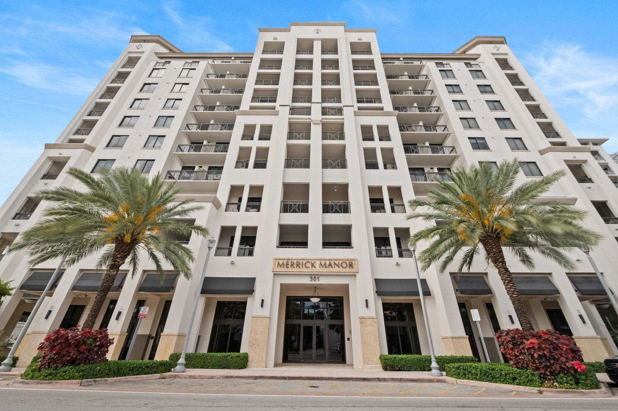 301 Altara Avenue 718, Coral Gables, FL 33146 — photo 2 of 23