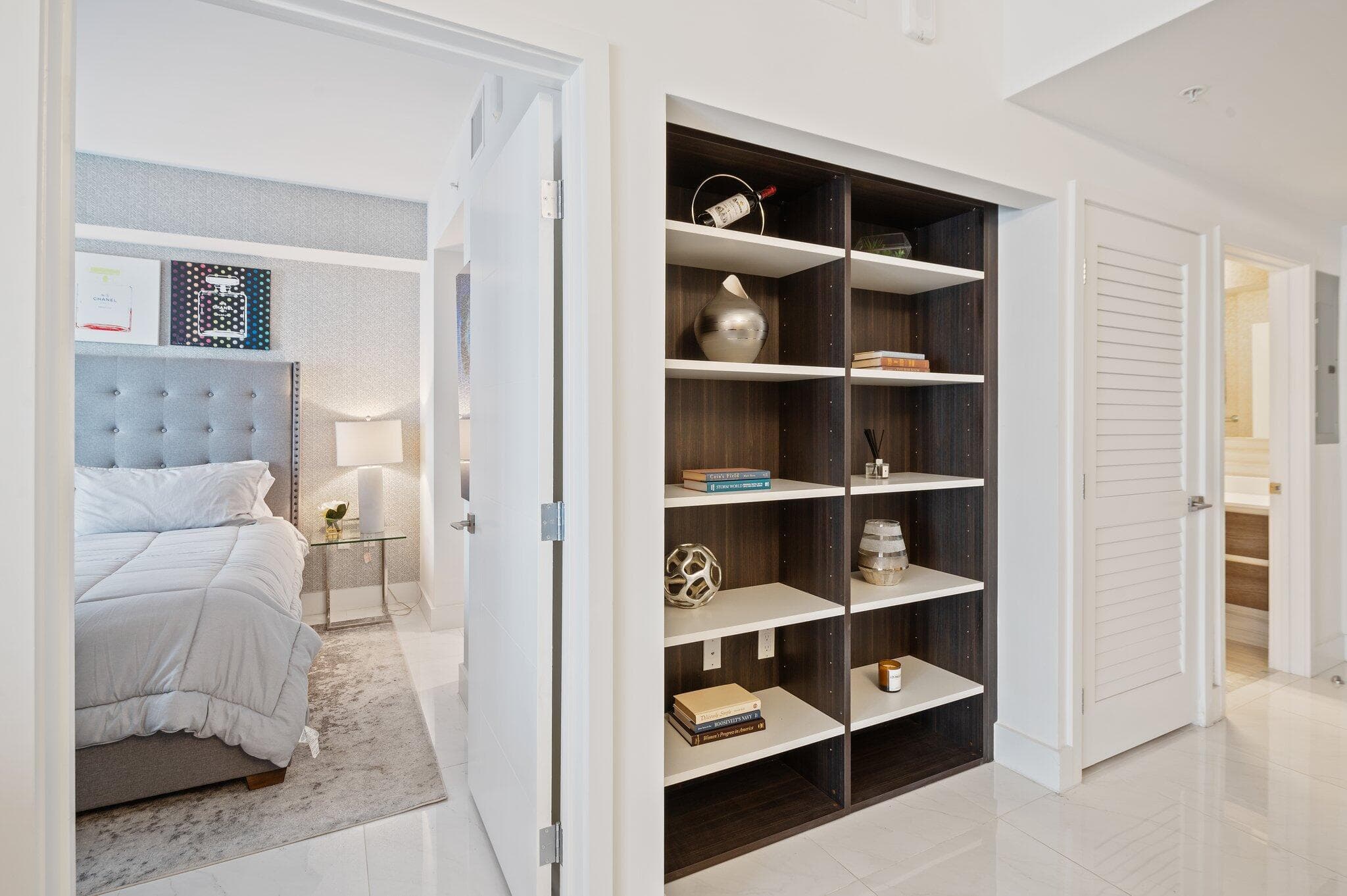 301 Altara Avenue 718, Coral Gables, FL 33146 — photo 11 of 23