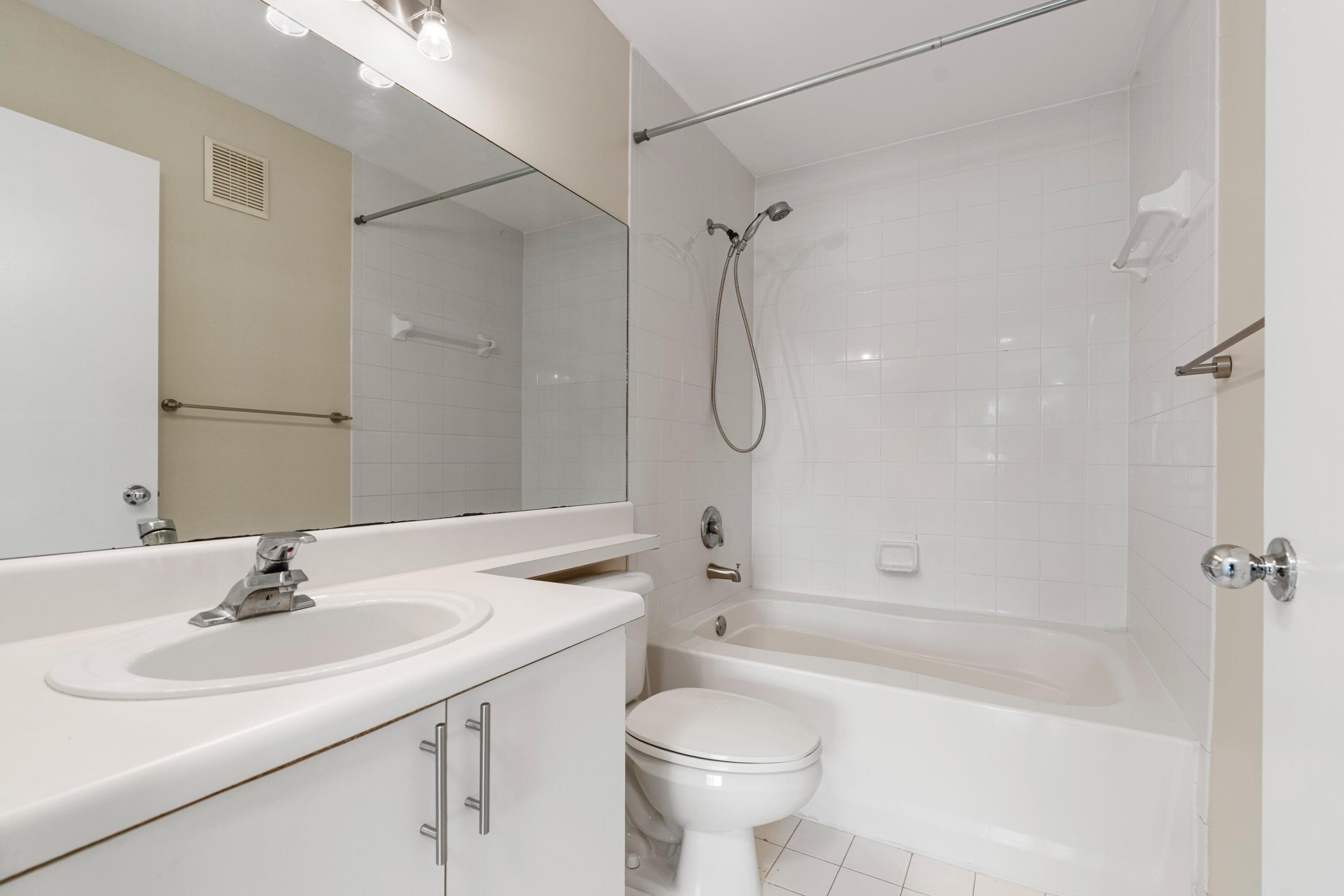 4828 N State Road 7 8306, Coconut Creek, FL 33073 — photo 14 of 23