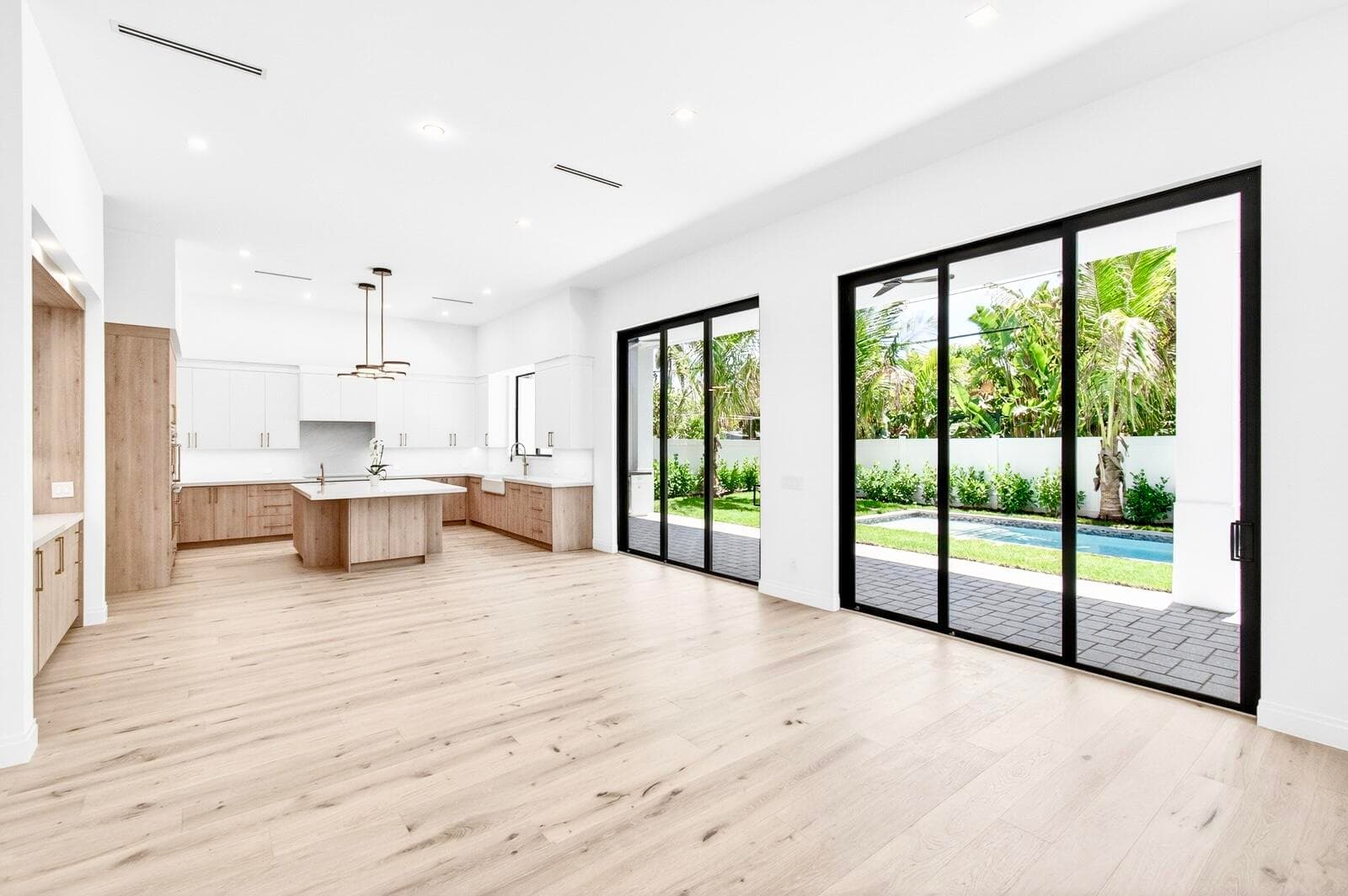 354 Leigh Road, West Palm Beach, FL 33405 — photo 12 of 66