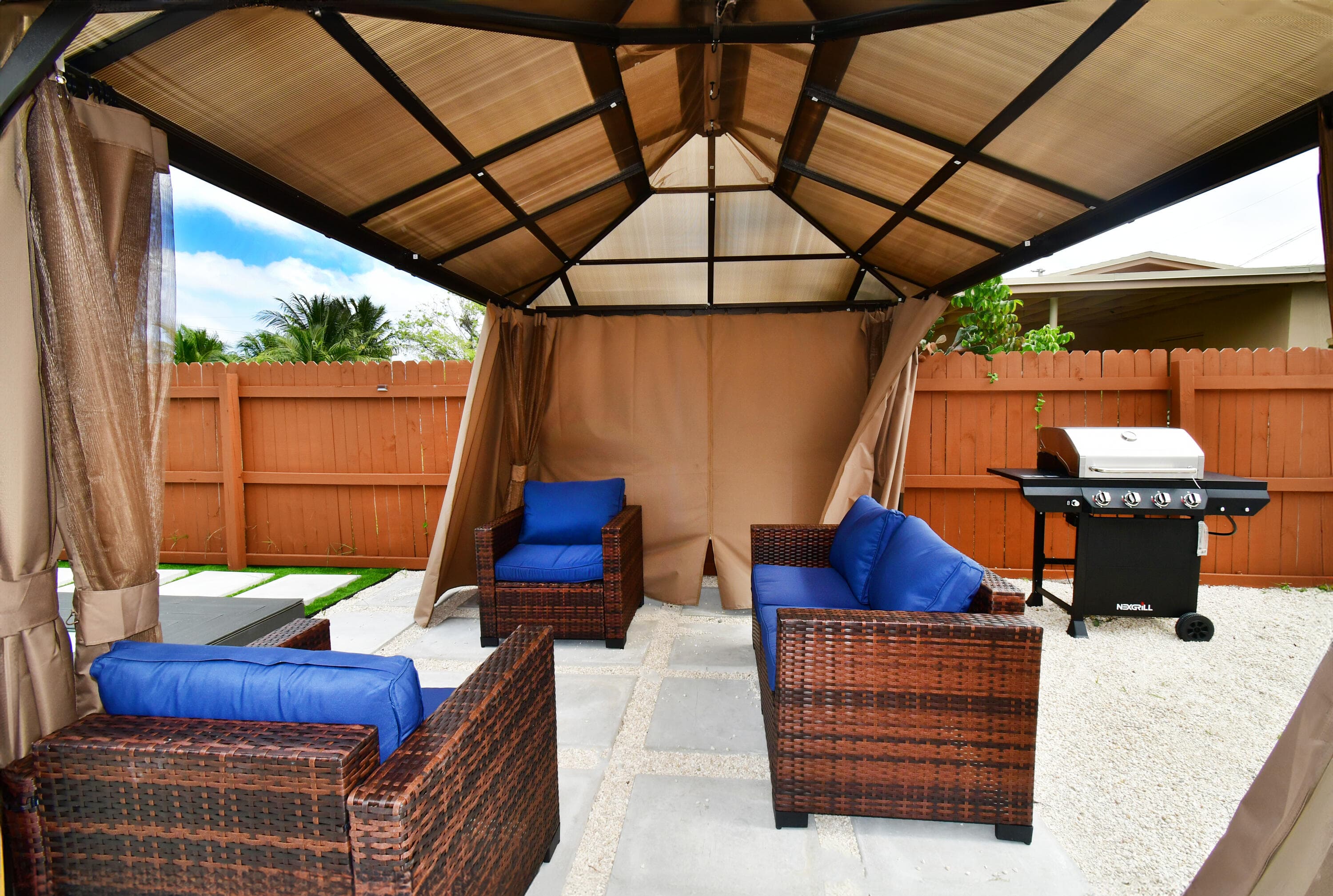 813 SW 3rd Court, Delray Beach, FL 33444 — photo 9 of 25