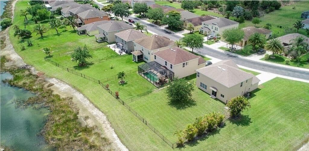 18168 Horizon View Boulevard, Lehigh Acres, FL 33972 — photo 4 of 31