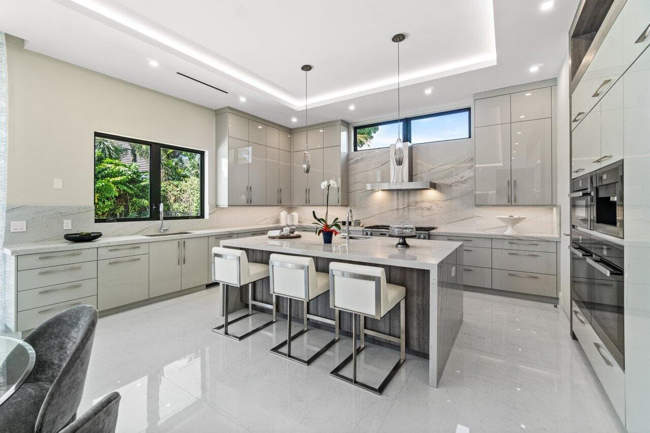 2391 Areca Palm Road, Boca Raton, FL 33432 — photo 15 of 31