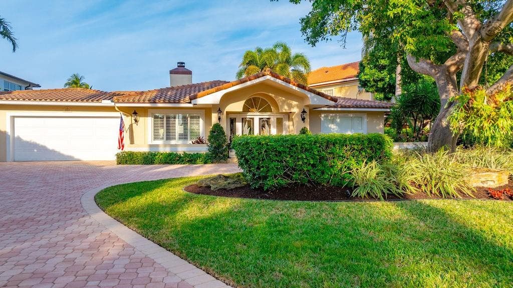 2317 NE 28th Court, Lighthouse Point, FL 33064 — photo
