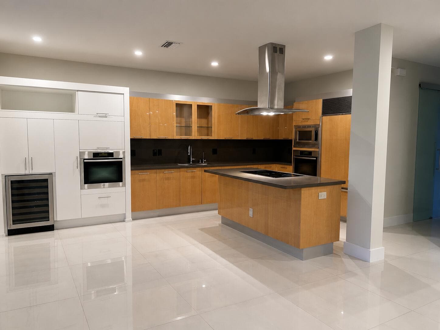 1094 Bluewood Terrace, Weston, FL 33327 — photo 3 of 6