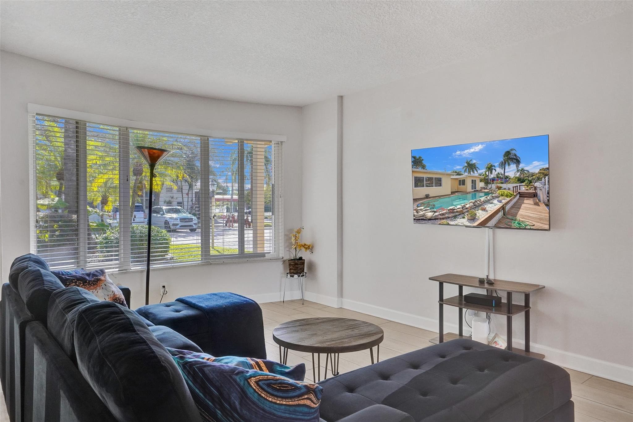 2265 SE 12th Street, Pompano Beach, FL 33062 — photo 8 of 55