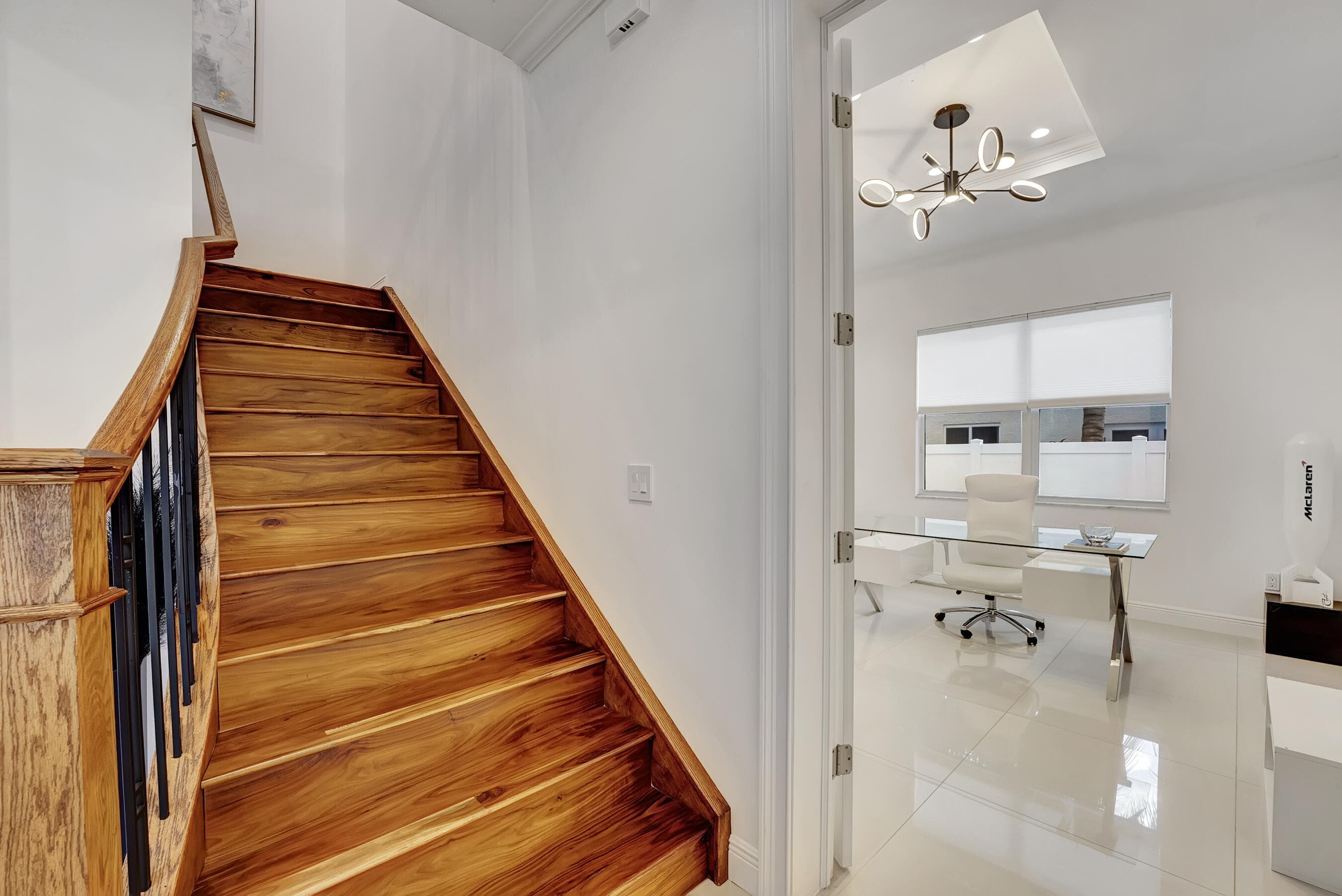 500 NE Wavecrest Way, Boca Raton, FL 33432 — photo 5 of 34