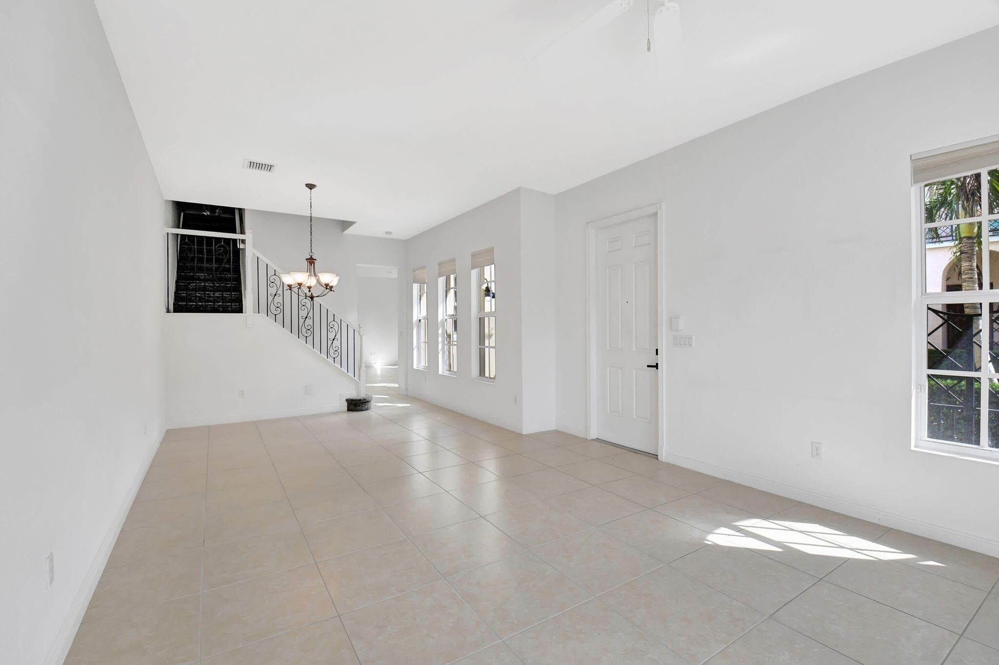 838 NW 83rd Lane, Boca Raton, FL 33487 — photo 10 of 69