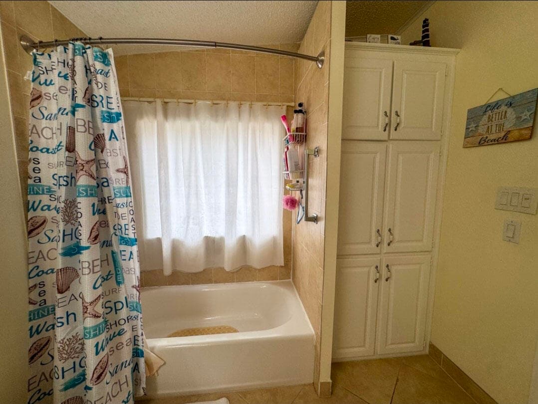 120 Plantation Boulevard 120, Lake Worth, FL 33467 — photo 11 of 20