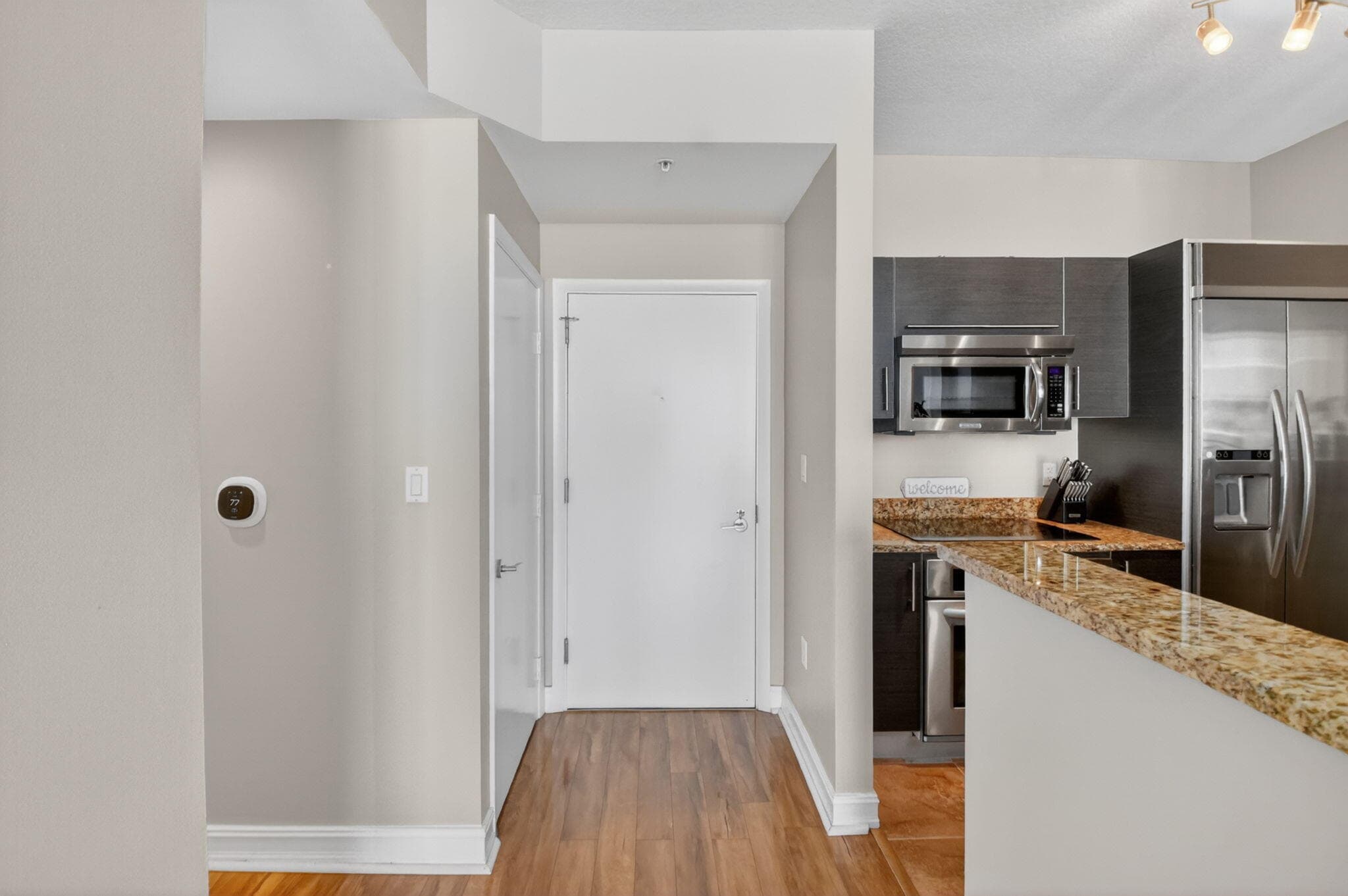 550 Okeechobee Boulevard 821, West Palm Beach, FL 33401 — photo 17 of 109