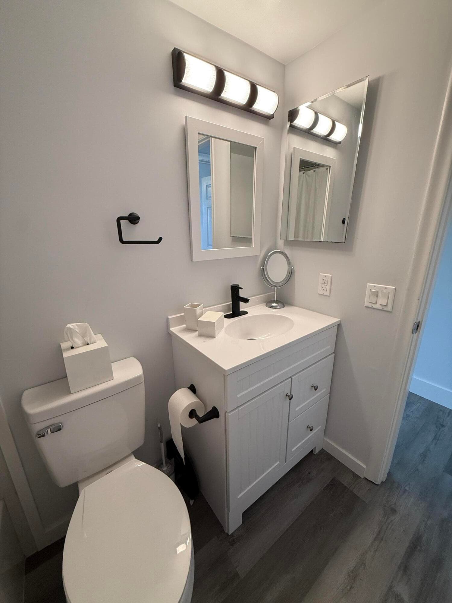 Condominium in Lighthouse Point — photo 18 of 20