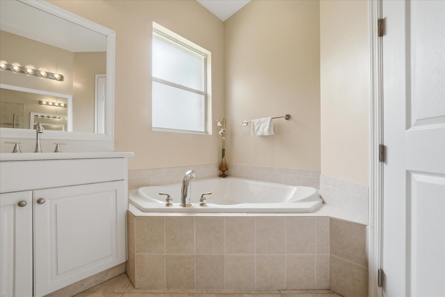 970 Amethyst Drive, Vero Beach, FL 32968 — photo 20 of 36