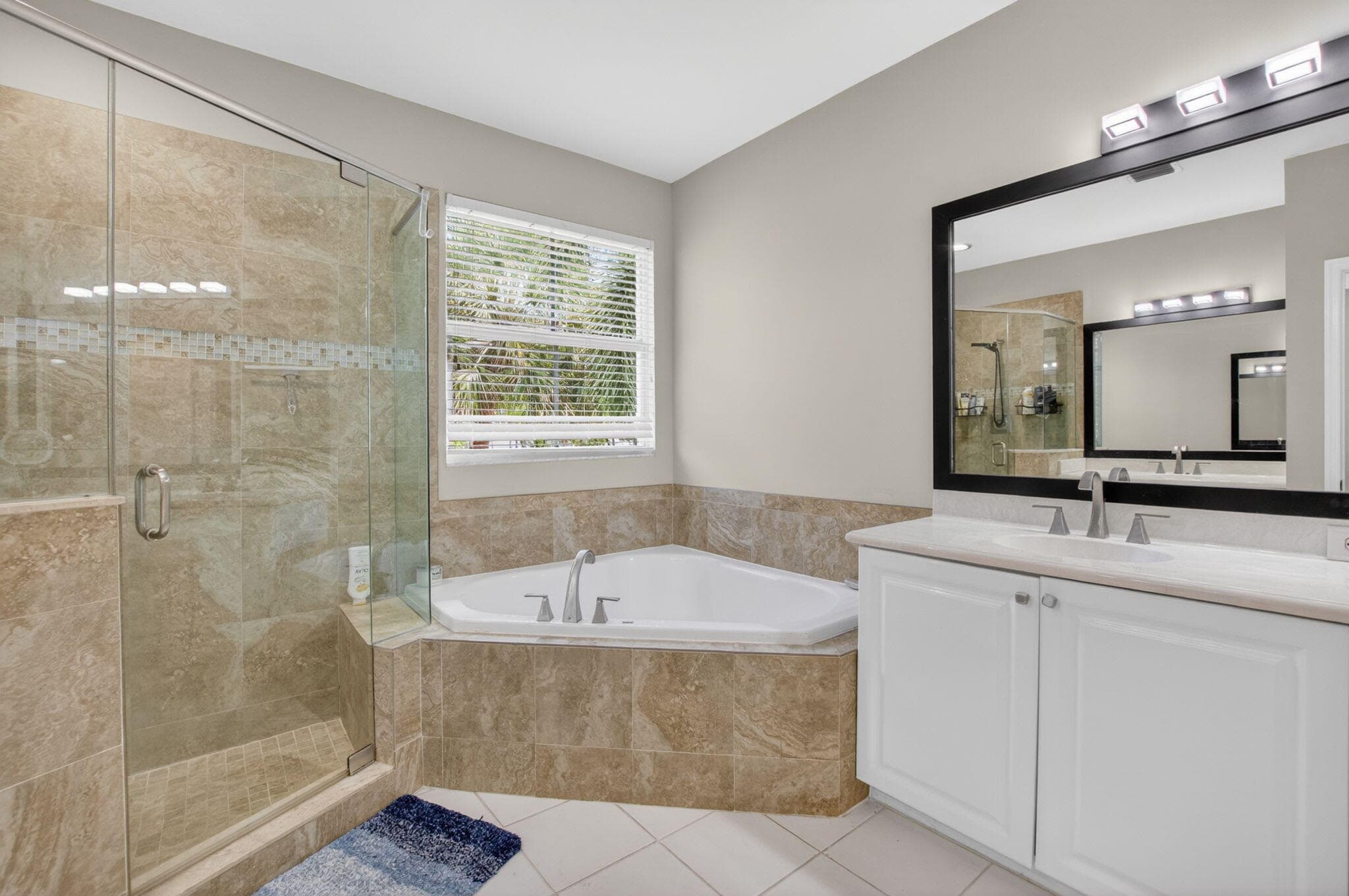 124 Las Brisas Circle, Hypoluxo, FL 33462 — photo 35 of 70