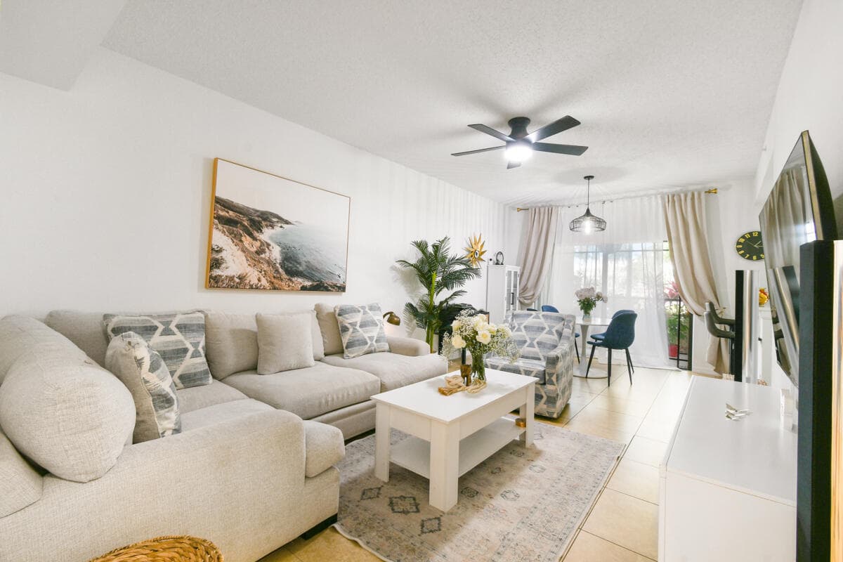 2916 Tuscany Court 104, Palm Beach Gardens, FL 33410 — photo 4 of 46