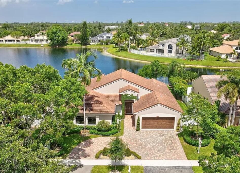 912 NW 132nd Avenue, Sunrise, FL 33325 — photo
