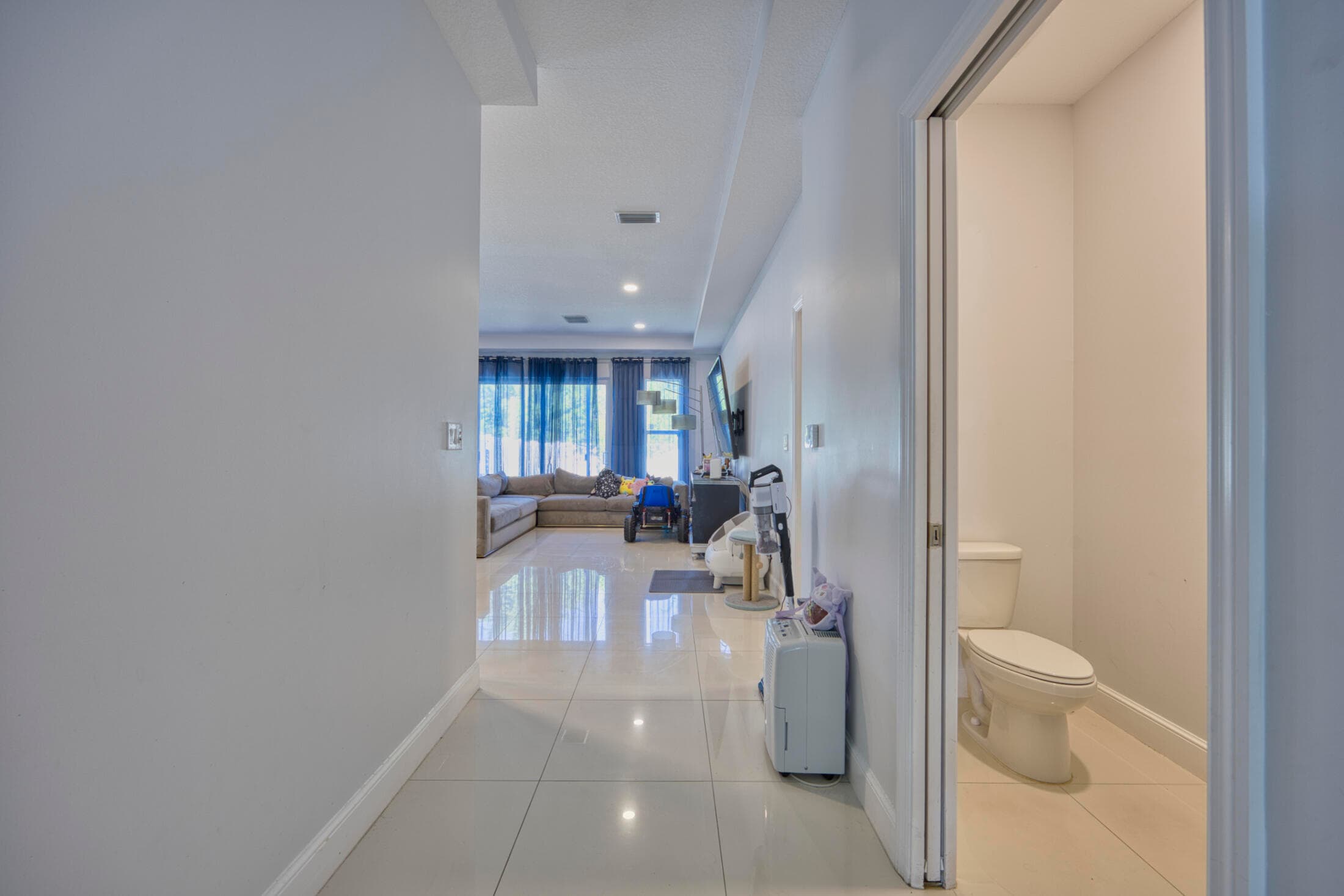 941 Fitch Drive, West Palm Beach, FL 33415 — photo 10 of 49