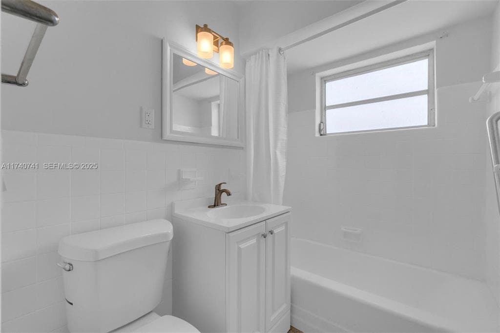 6340 Dawson Street, Hollywood, FL 33023 — photo 22 of 33