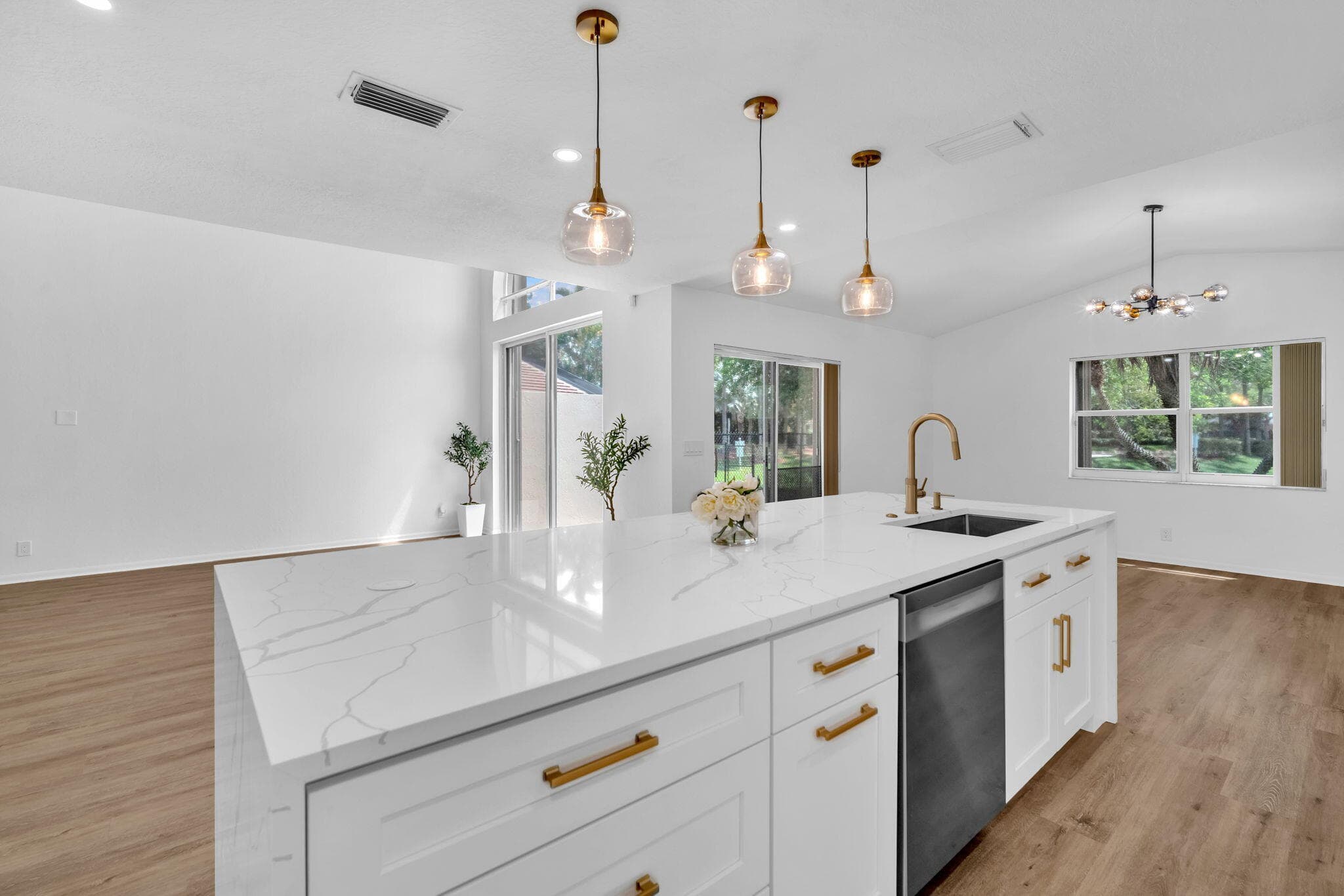 6511 Pelican Terrace, Coconut Creek, FL 33073 — photo 13 of 61