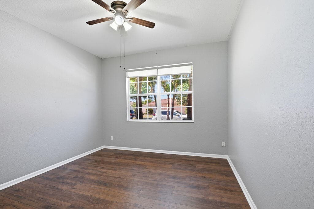 2165 SW Newport Isles Boulevard, Port St. Lucie, FL 34953 — photo 37 of 57