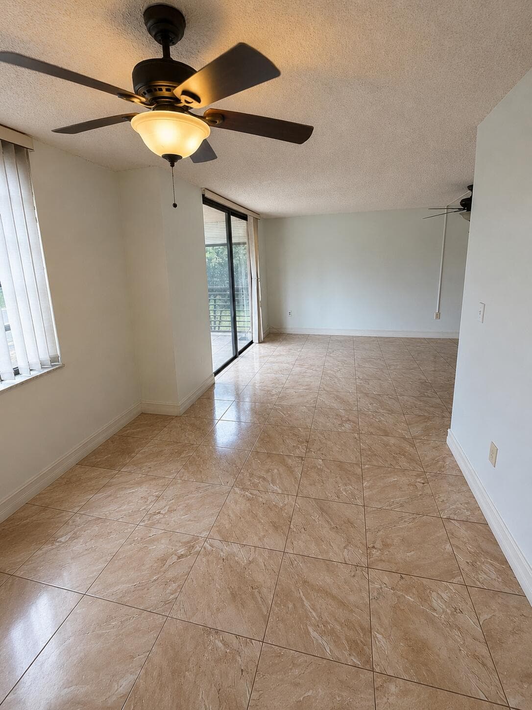 1000 Colony Point Circle 315, Pembroke Pines, FL 33026 — photo 6 of 11
