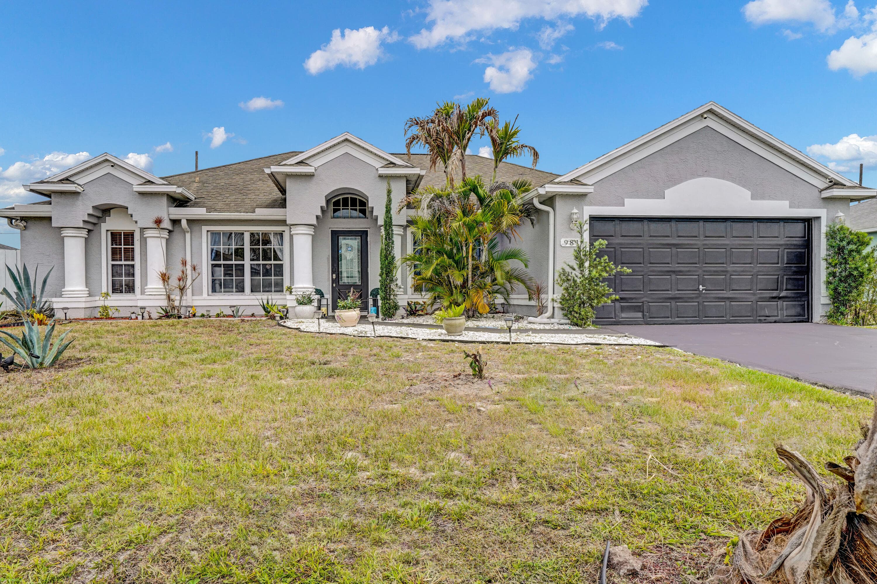 981 SW Mccomkle Avenue, Port St. Lucie, FL 34953 — photo 3 of 43