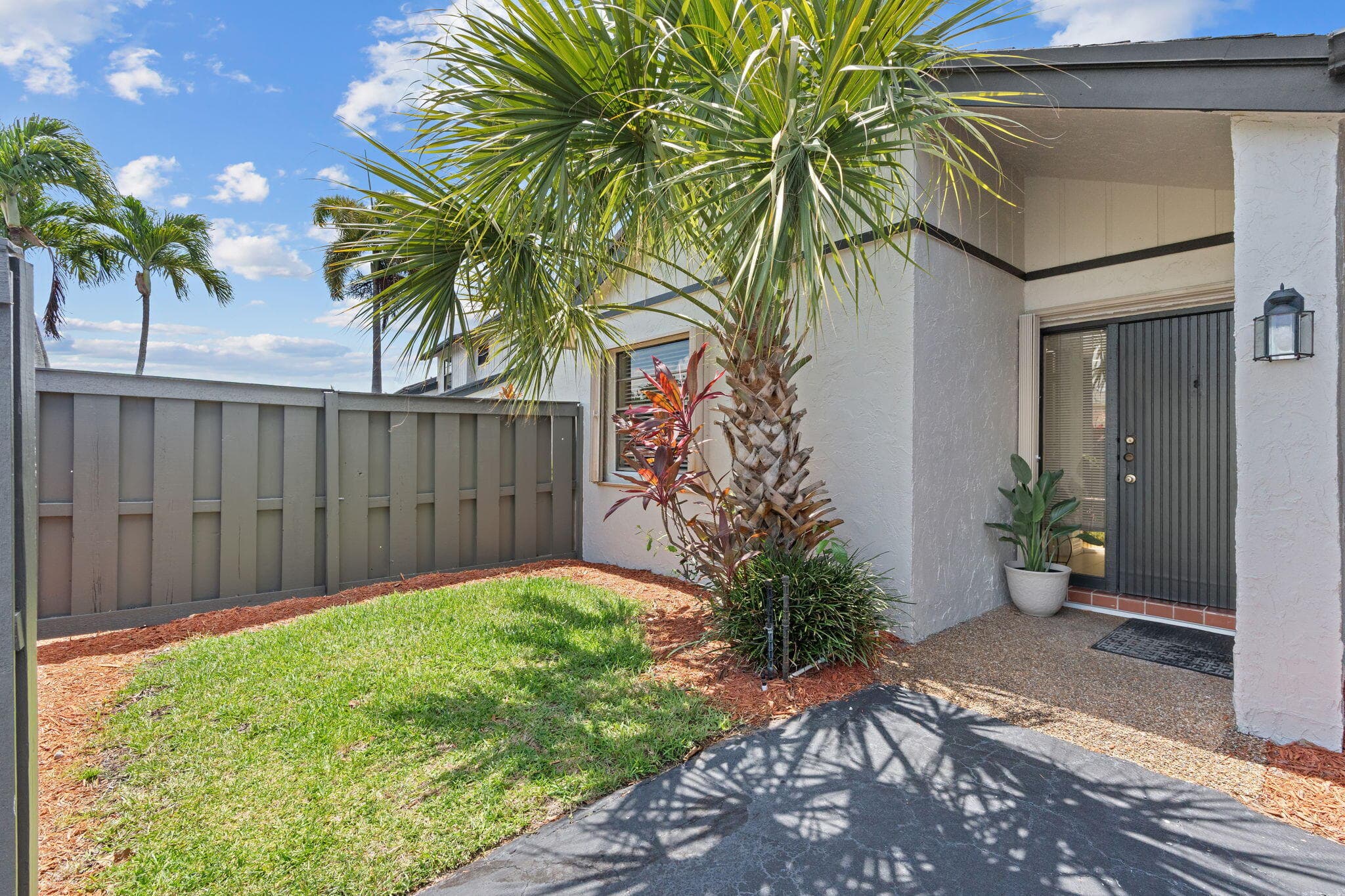 2247 Deer Creek Woodlands Way, Deerfield Beach, FL 33442 — photo 4 of 51