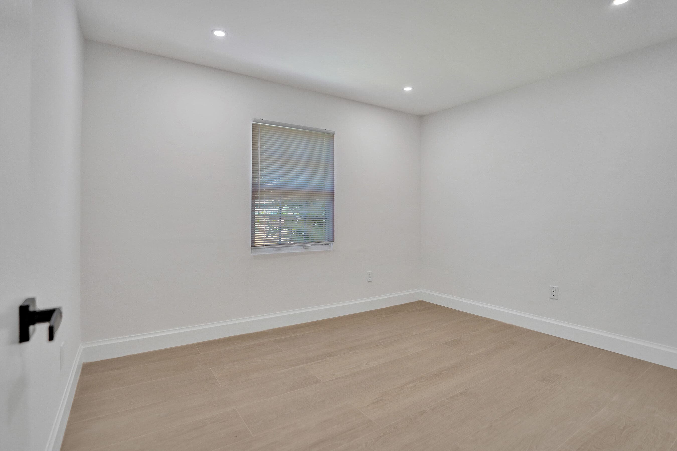 716 S Pine Street, Lake Worth Beach, FL 33460 — photo 25 of 49