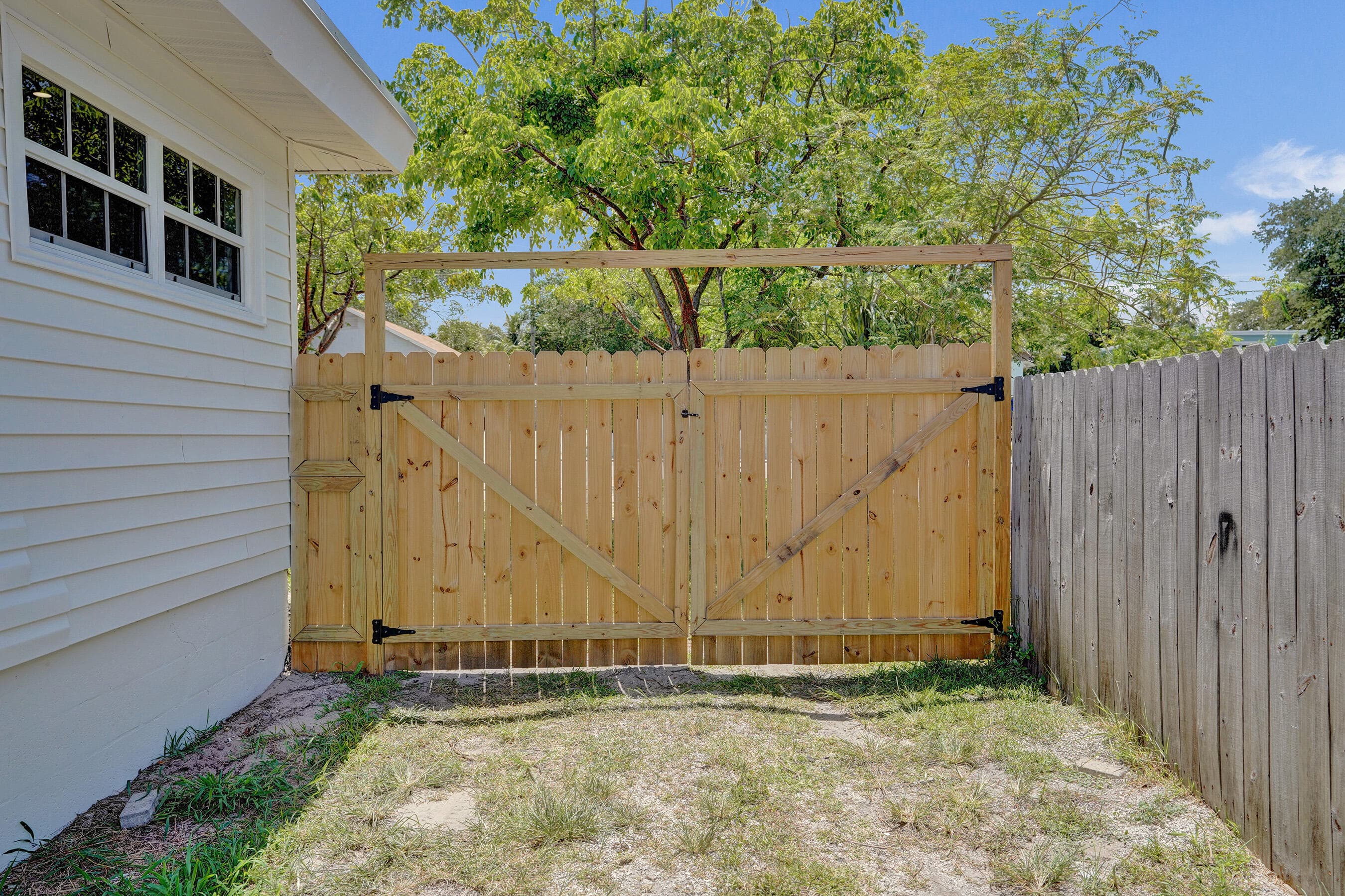 716 S Pine Street, Lake Worth Beach, FL 33460 — photo 47 of 49
